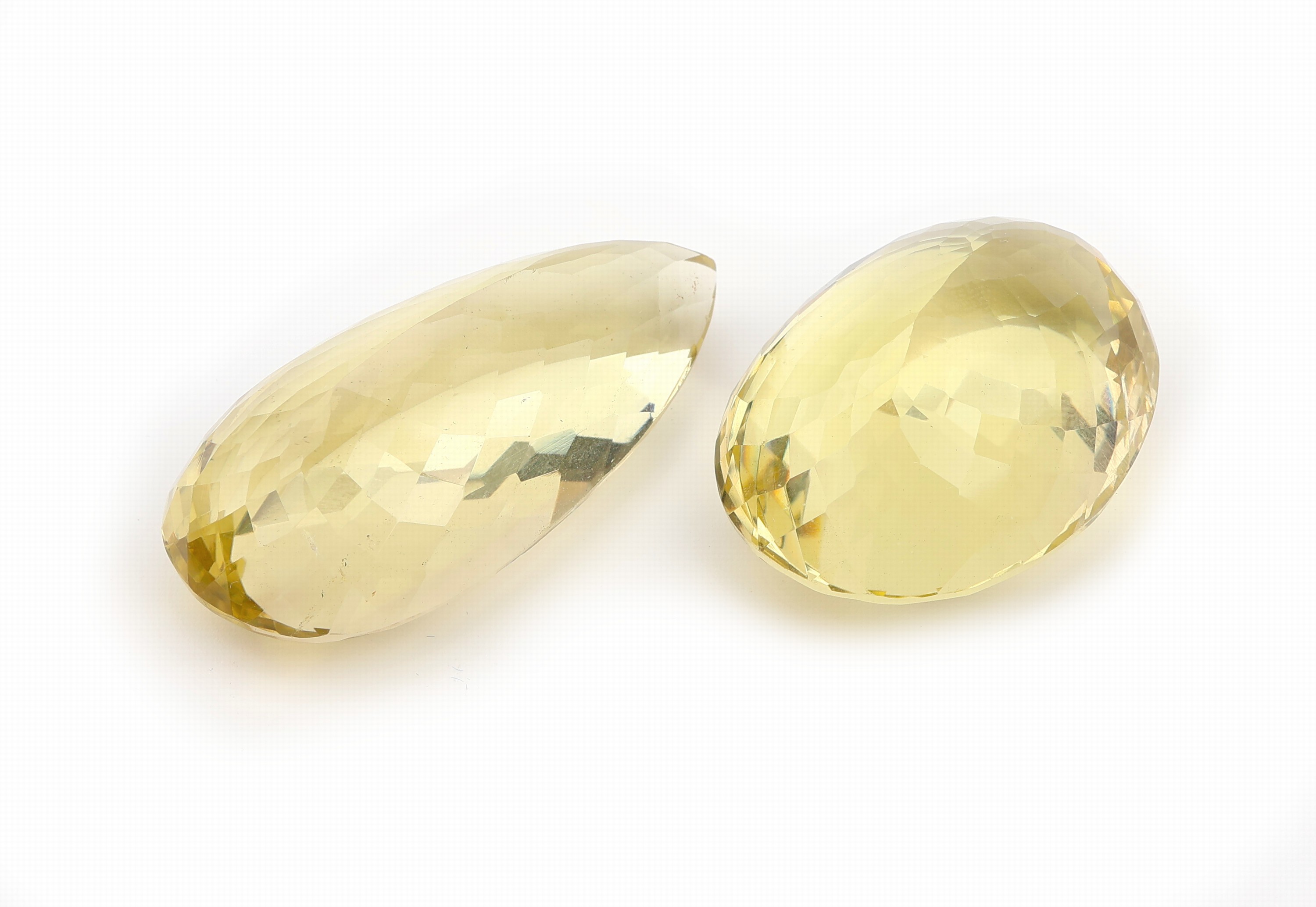 Detail a: Lot 2 lose Lemoncitrine, zus. ca. 215.1 ct,1 x facett. Tropfen, 1 x ovalfacett.