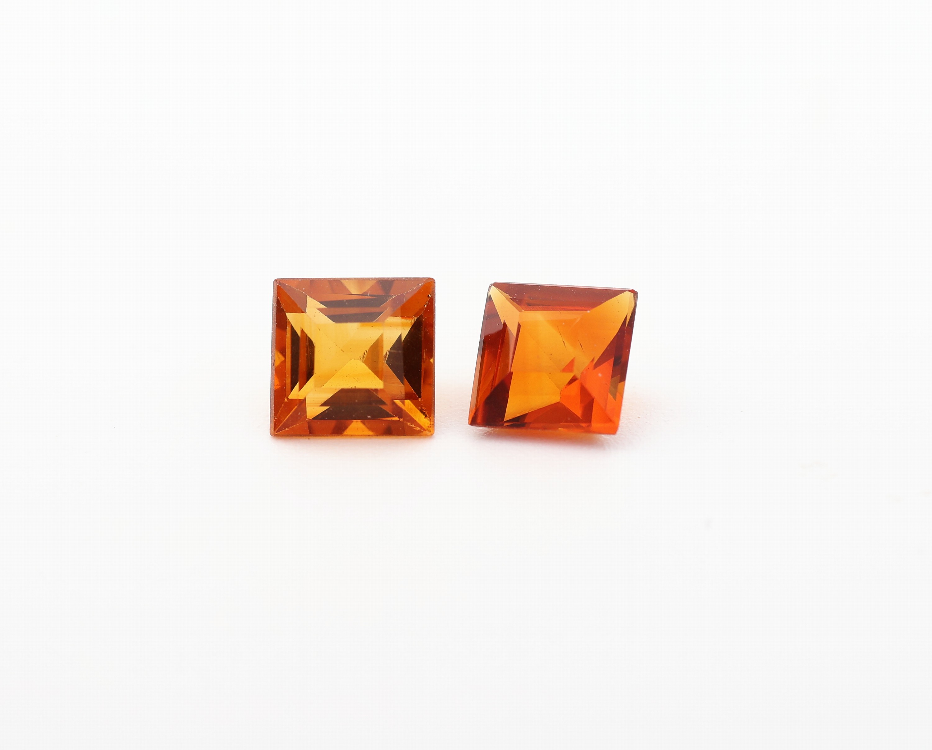 Detail a: Lot lose Citrine, ca. 511 ct, versch. Größen, Formen und Farbnuancen