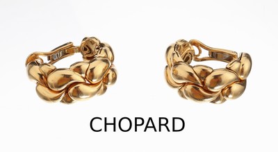 Image Paar 18 kt Gold CHOPARD Ohrclips, GG 750/000, aus der Serie Casmir, ca. 34.8 g, sign.