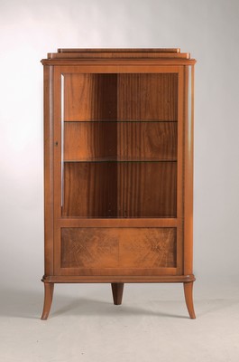 Image Corner cabinet, 1920s, mahogany veneer door front with inserted glass, 2 glass shelves ...