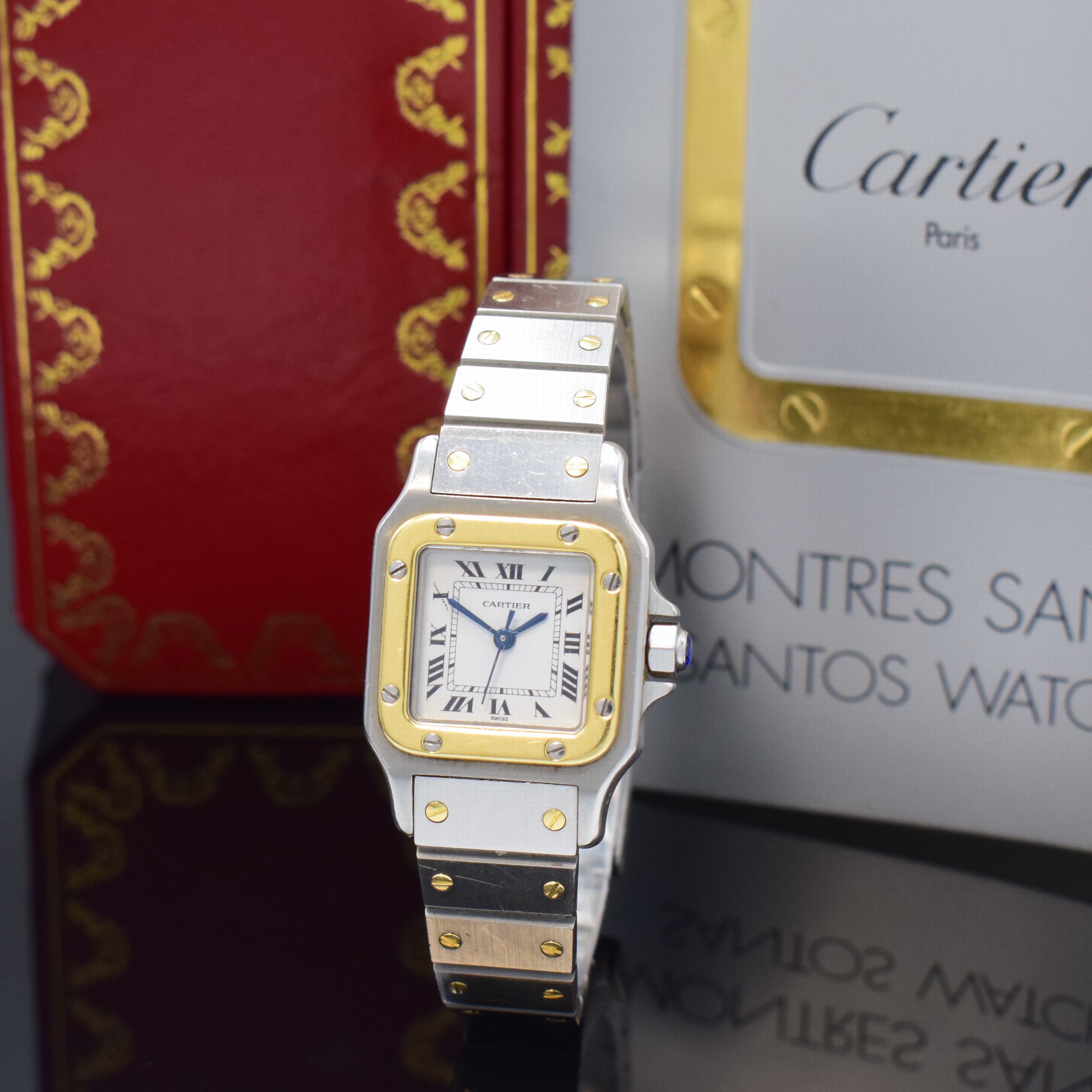 CARTIER Santos Damenarmbanduhr in Stahl/Gold, Schweiz um 1990, Automatik, orig. Gliederband m. Faltschl., Boden 8-fach verschr., Schmuckkrone, ...
