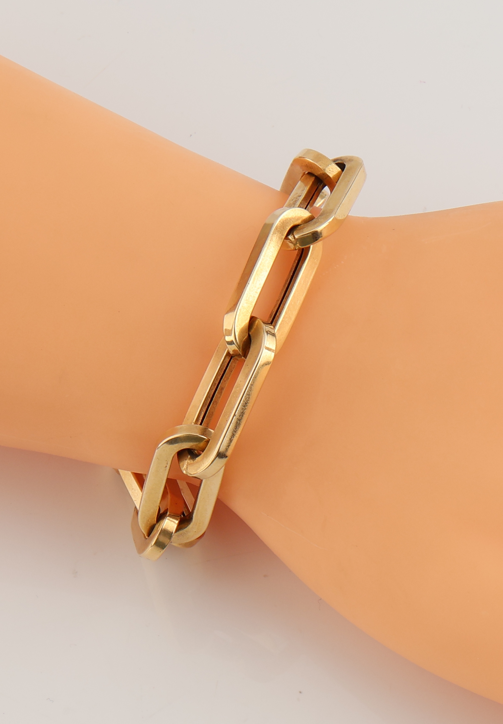 Detail g: 14 kt Gold Armband, GG 585/000, ovale Glieder, L. ca. 20 cm, Kastenschloss mit 2 Sicherheitsachten, ca. 26.6 g