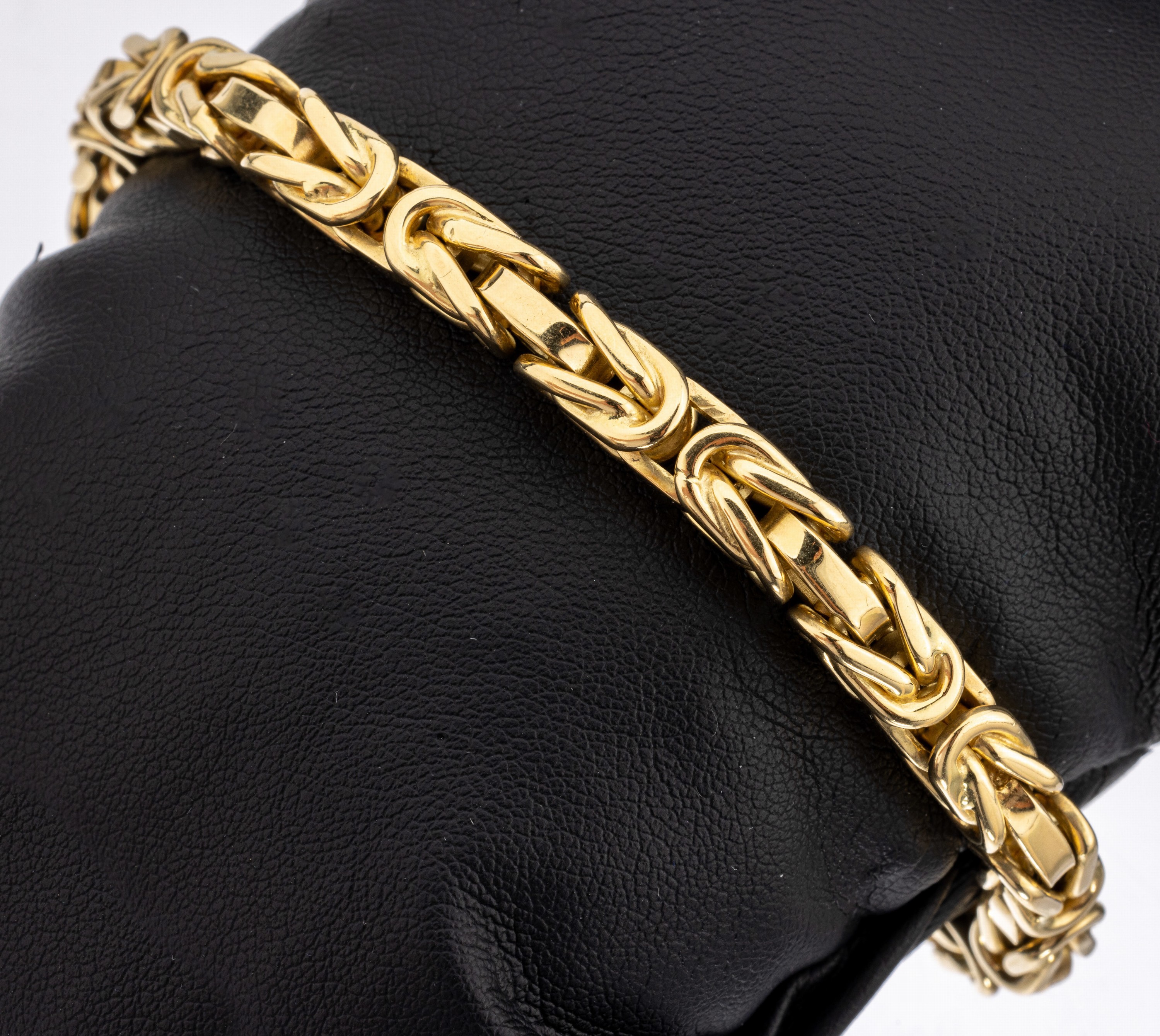 18 kt Gold Armband, GG 750/000, L. ca. 20.5cm, Kastenschloss mit 2 Sicherheitsachten, ca.73.7 g