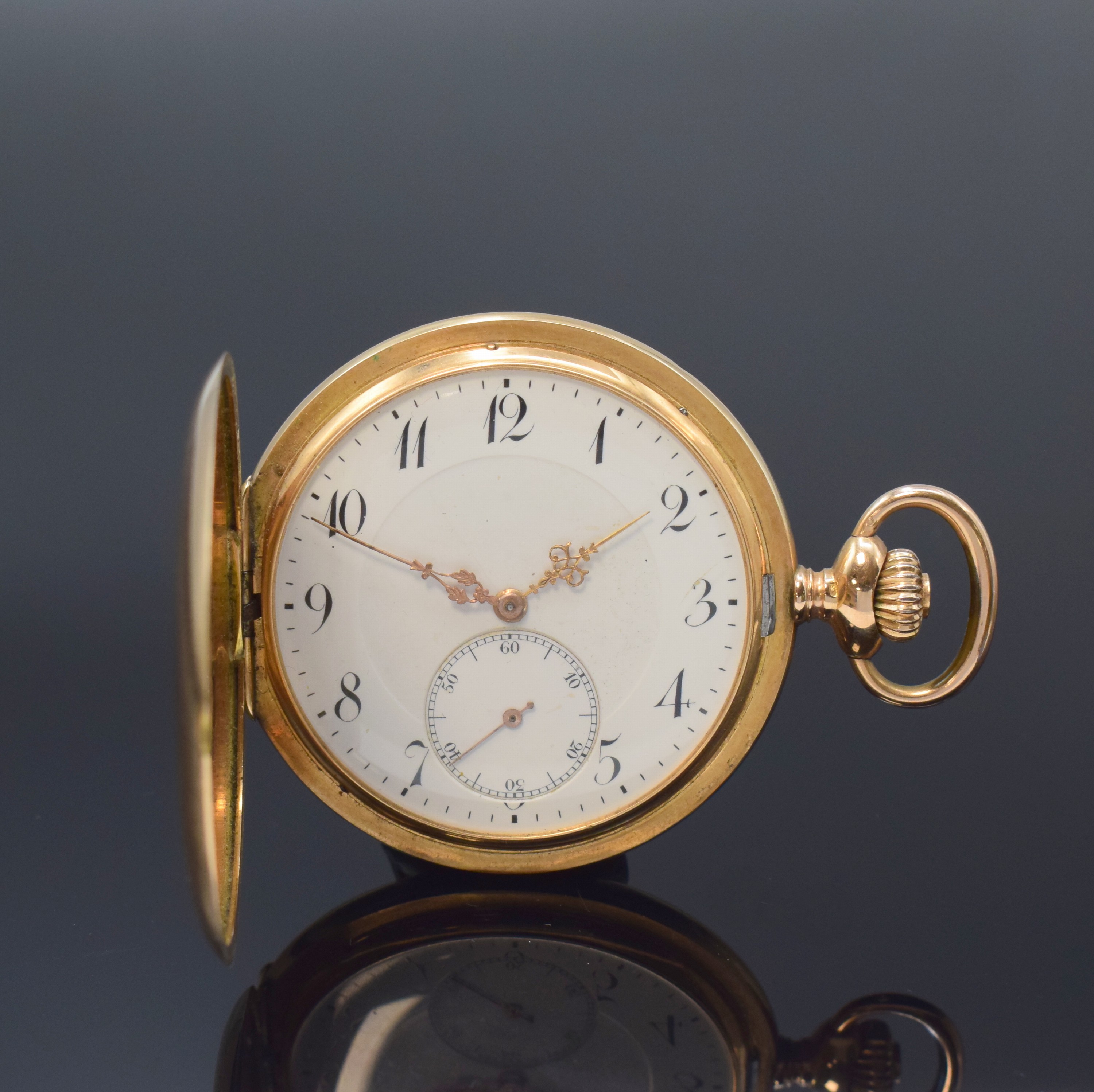 ZENITH Herrensavonette in RG 585/000, Schweiz um 1920, guill. 3-Deckel Goldgeh. dell., Cuvette m. Medaillengrav., 2-tlg. Emailzifferbl., kl. Sek. b. ...