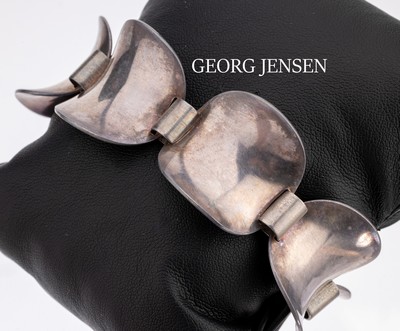 Image GEORG JENSEN bracelet , silver 925, Denmark nach 1945, model 210, design of the 1960s, ...