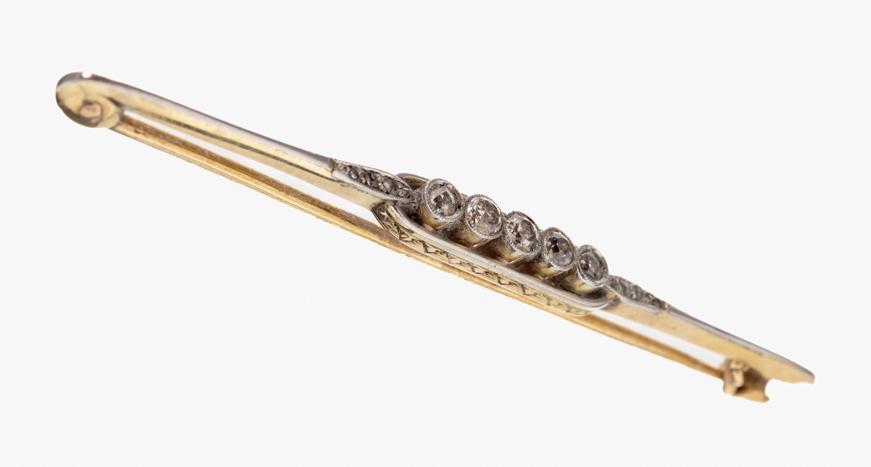 14 kt Gold Art-Deco Diamant-Brosche, GG/WG 585/000, 5 Altschliffdiamanten und 6 Diamantrosen zus. ca. 0.24 ct Weiß/p, L. ca. 5.5 cm, ca. 3.3 g