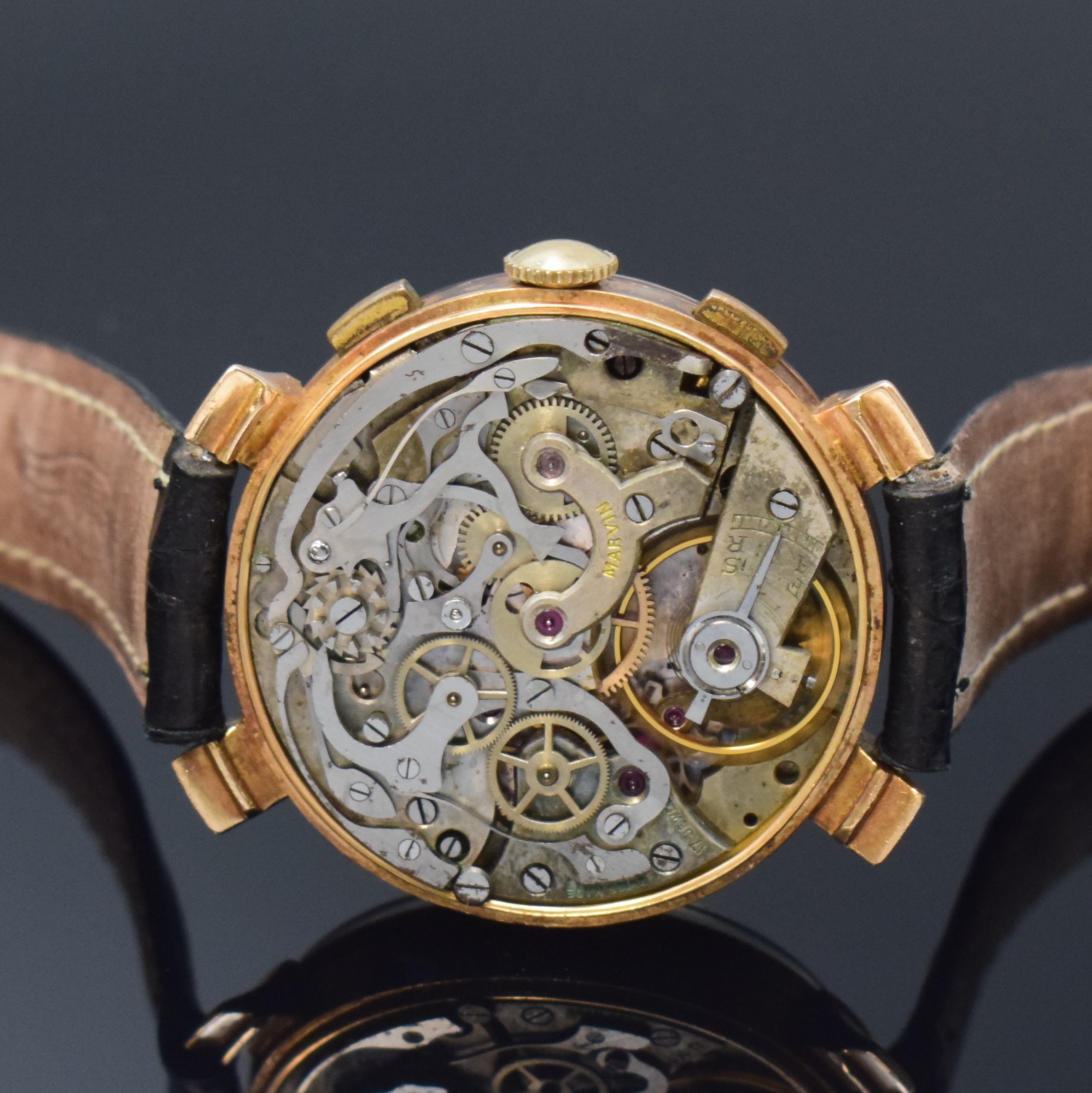 Detail e: MARVIN Schaltradchronograph Kaliber Valjoux 22 in RG 585/000, Schweiz um 1940, Handaufzug, 3-tlg. Geh. dell., Boden u. Glasrand aufgedr., ...