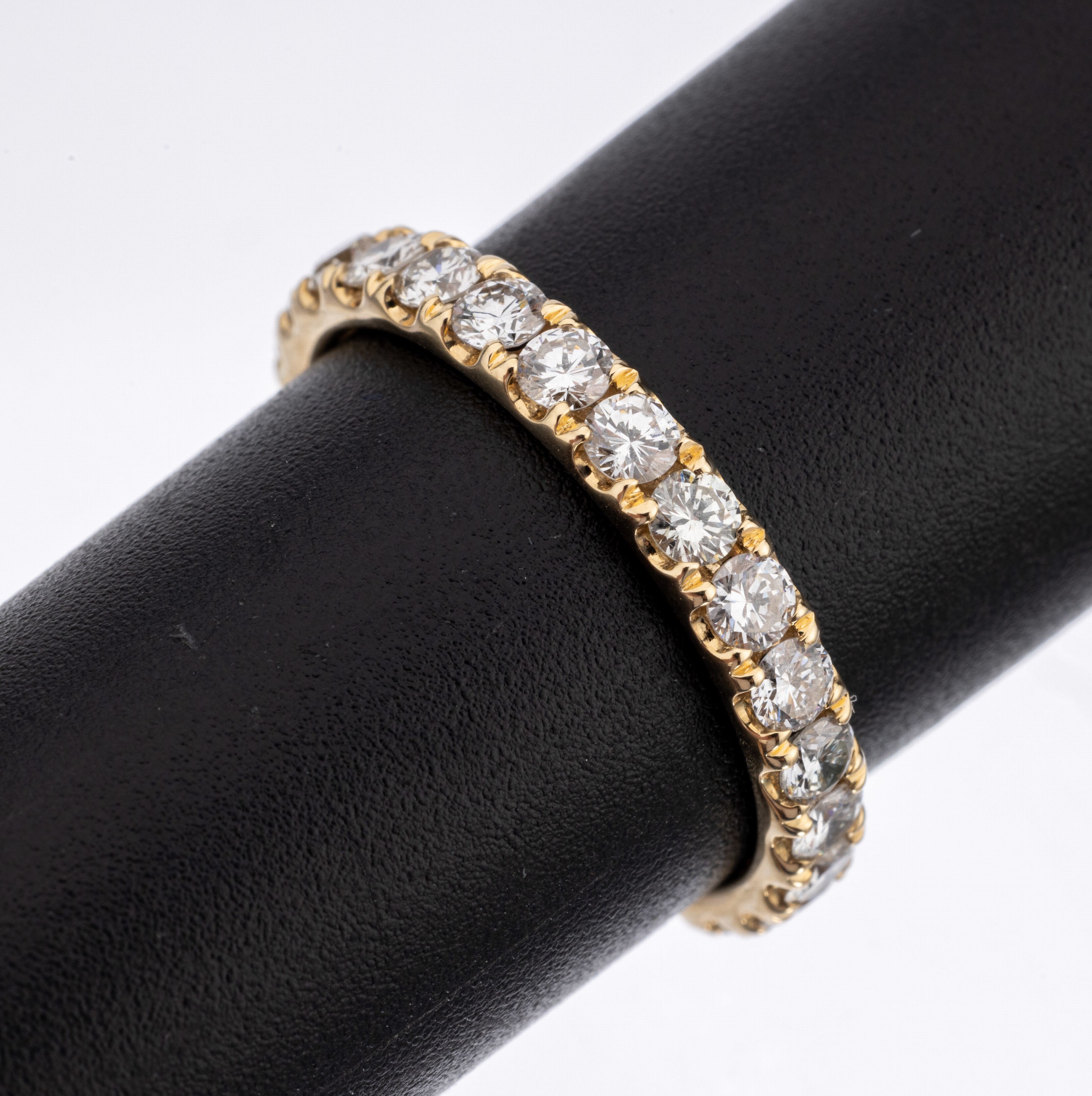 14 kt Gold Brillant-Memoryring, GG 585/000,25 Brillanten zus. ca. 1.42 ct Weiß-l.get.Weiß/vs-si, RW 54, ca. 2.2 g