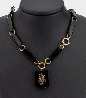 Image Biedermeier 14 kt gold onyx-necklace, approx. 1850-60, links made of cut onyx, ...