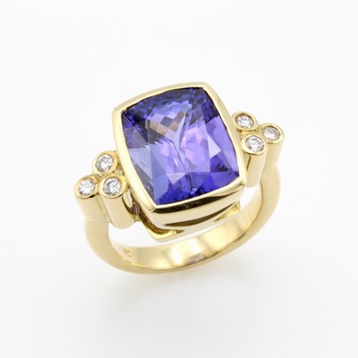Image Ring mit Tansanit und Brillanten, GG 750/000, fac. Tansanit v. intensiver Farbe ca. ...