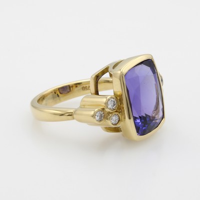 26811699b - Ring mit Tansanit und Brillanten, GG 750/000, fac. Tansanit v. intensiver Farbe ca. ...