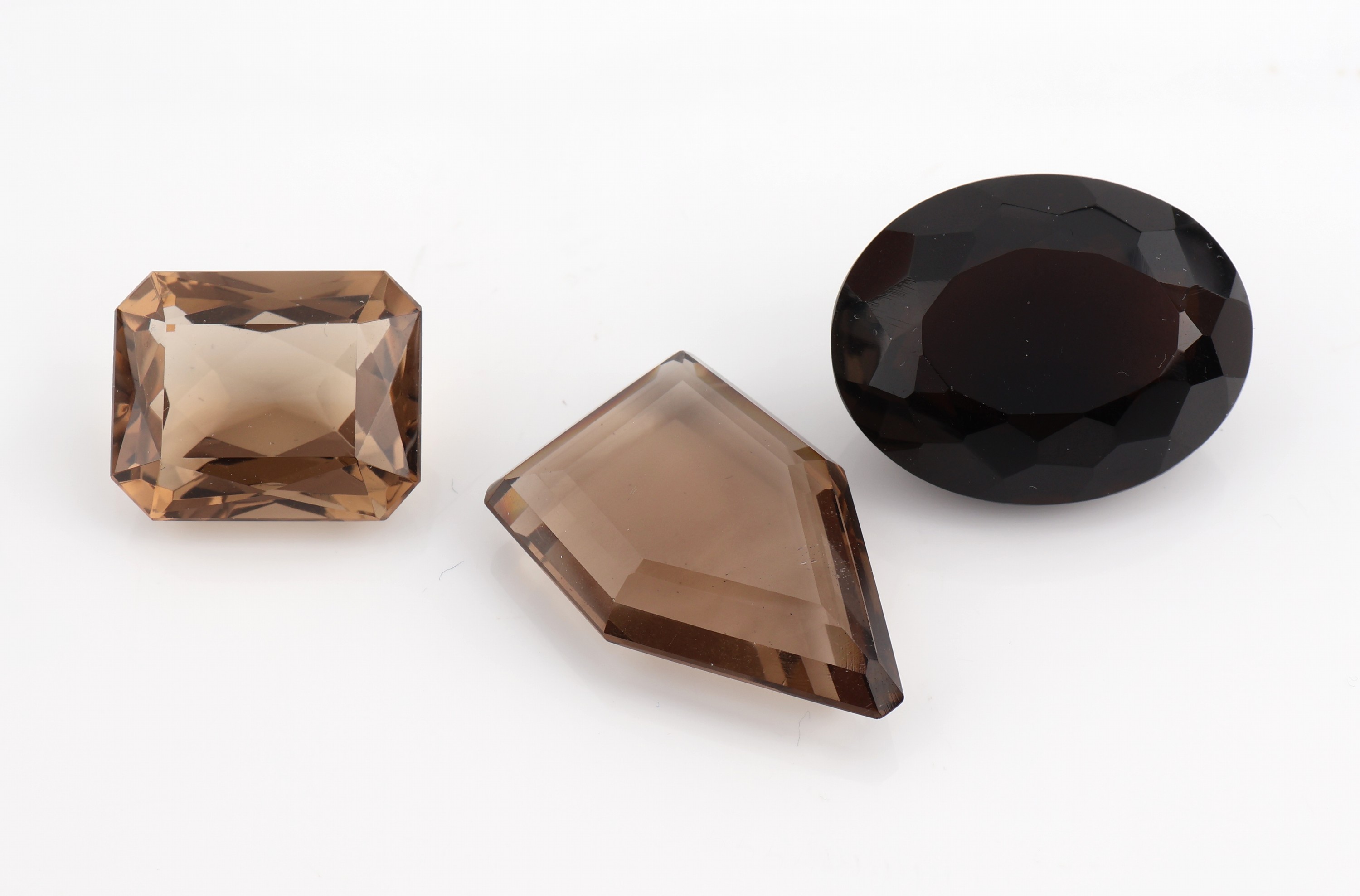 Detail a: Lot lose Rauchquarze zus. 765.0 ct, versch. Schliffformen
