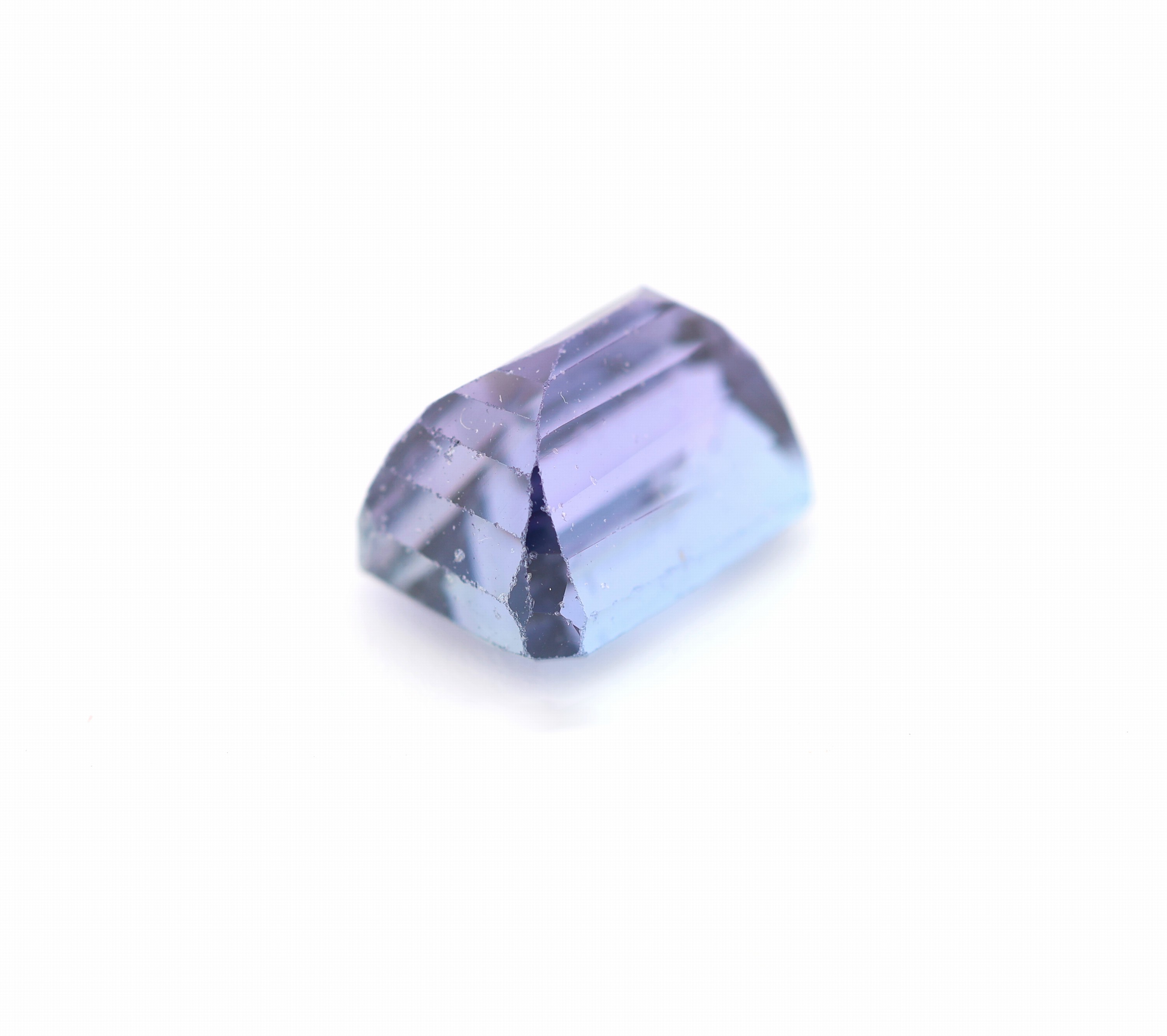 Detail a: Loser Tansanit im Emerald Cut 6.27 ct, gute Farbe, ca. 11 x 8 x 7 mm