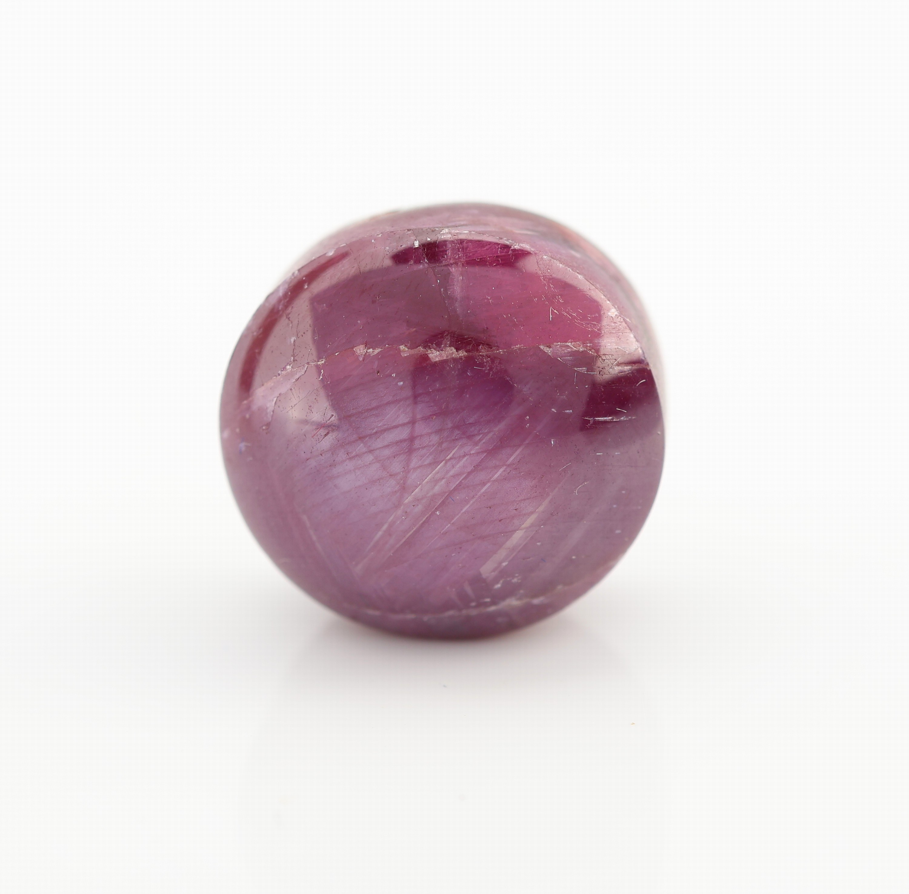 Detail c: Loser Sternrubin ca. 22.74 ct, ca. 14 x 10 mm