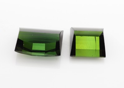 26811857b - Lot 12 lose Turmaline zus. 30.70 ct, versch. Schliffformen, gute Farbe