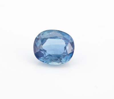 Image Loose oval bevelled sapphire 3.22 ct, approx. 9 x 8 x 5 mm