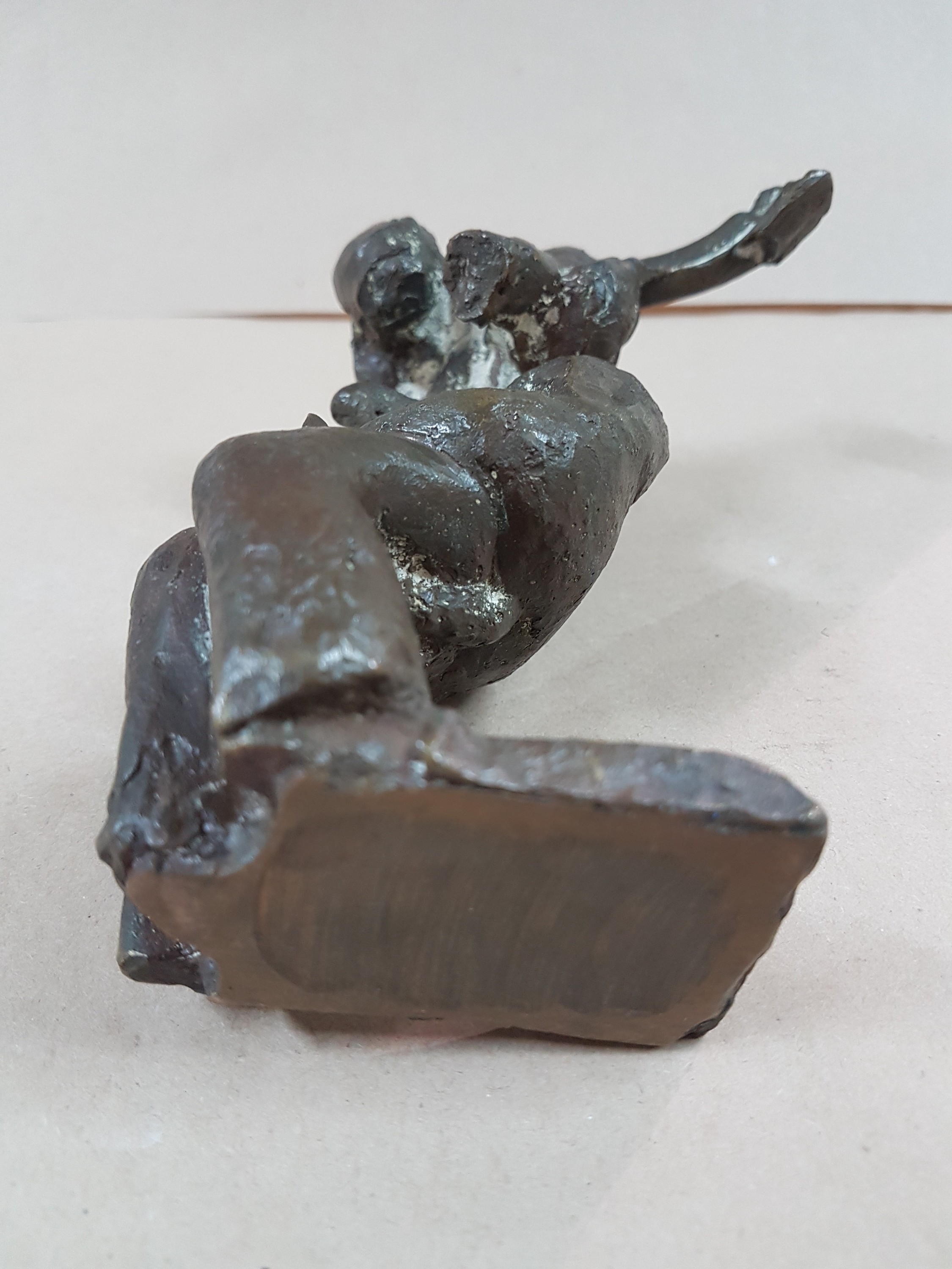 Detail e: Rolf Szymanski, 1928-2013, Tag des Überflusses, Bronzestudie, unsigniert, H. ca. 15.5cm