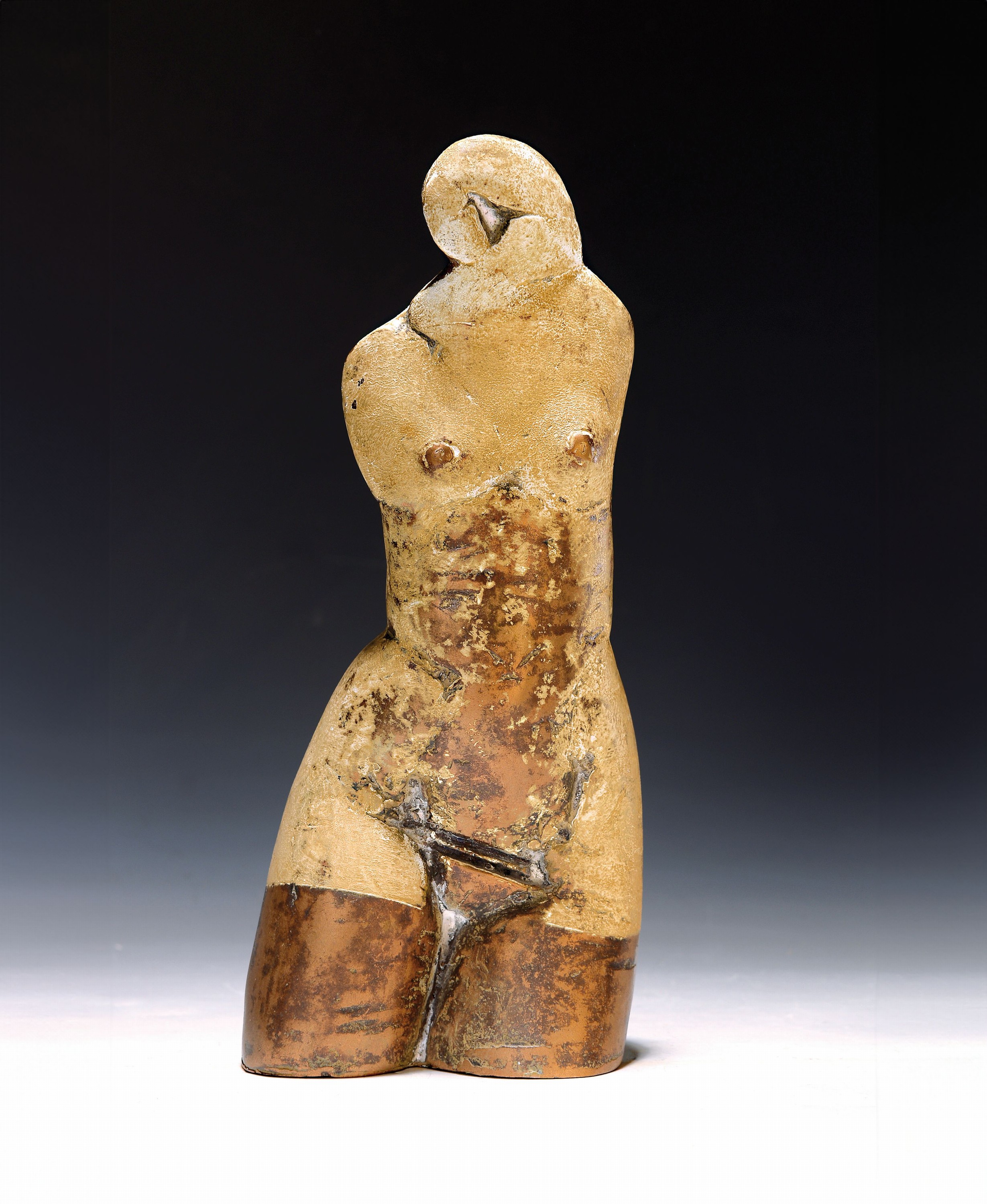 Barbara Rumpf, geb. 1960, weiblicher Torso, Bronzeguss, Signet, H. ca. 28cm