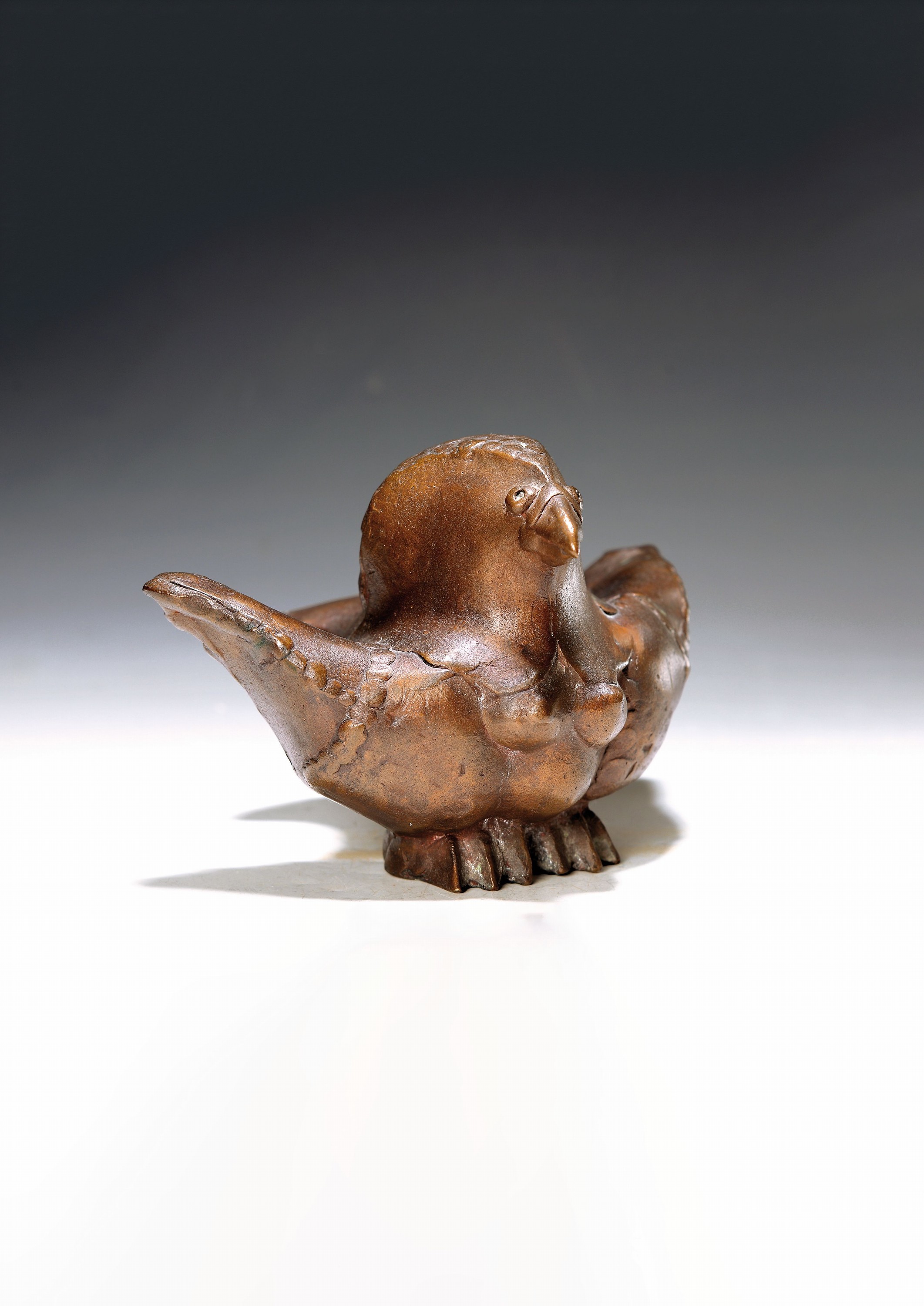 Gernot Rumpf, geb. 1941 Kaiserslautern, Taubendritsche, Bronzeguss, signiert, ca. 14x16x21cmcm