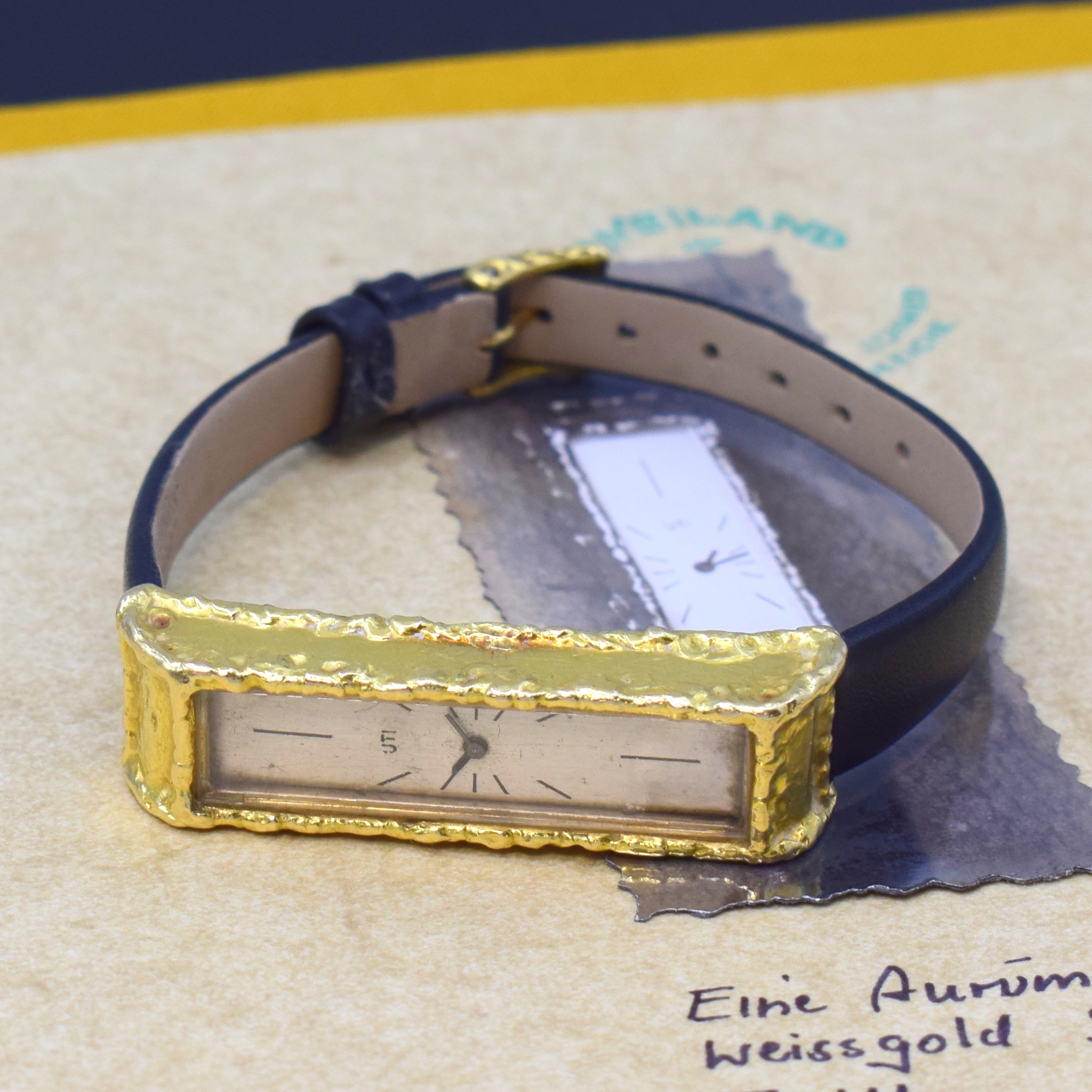 Detail b: UTI Paris / Weiland aussergewöhnliche Damen- armbanduhr in WG/GG 750/000, Frankreich / Deutschland lt. orig. Papier verk. 1982, Handaufzug, ...