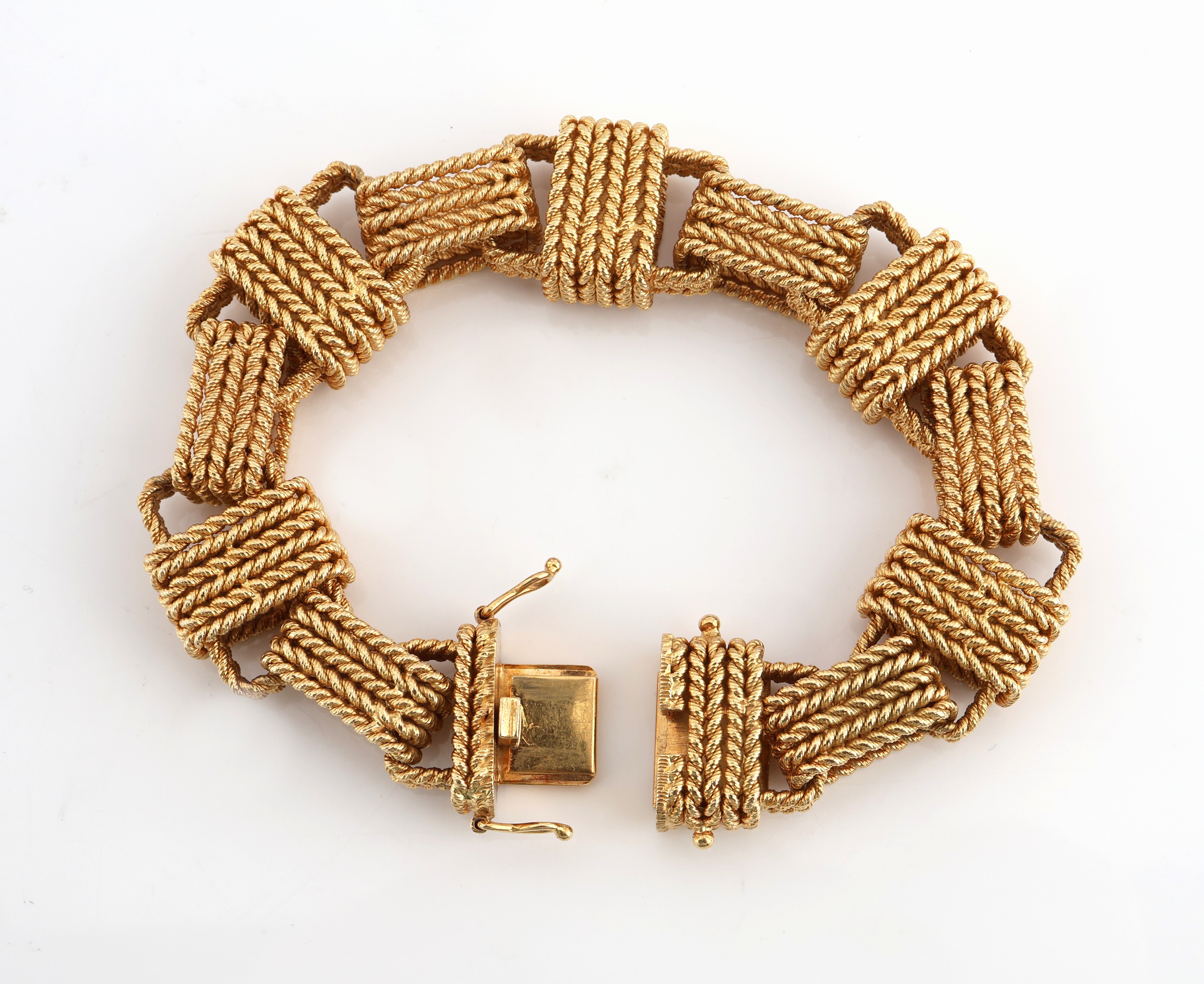 Detail g: Ausgefallenes 18 kt Gold Armband, GG 750/000, qualitätvolle Goldschmiedearbeit, Glieder in Form von Quadern aus 3 bis 6 gekordelten Strängen, L. ...