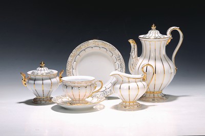 Image Mocha service for 12 people, Meissen, X- shape, gold decoration, mocha pot, 12 mocha ...