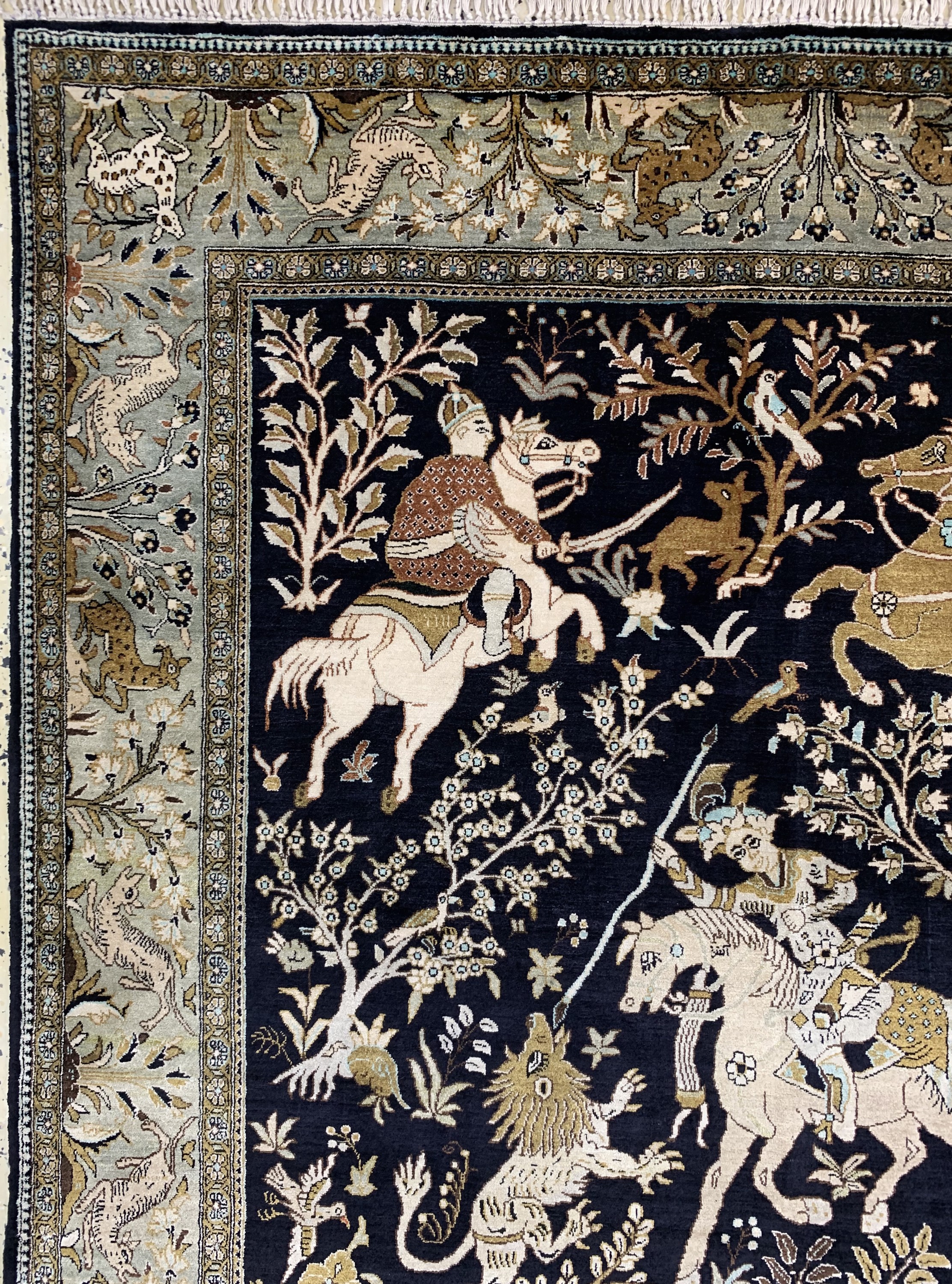 Detail c: Ghom Seide alt, Persien, Mitte 20.Jhd, reine Naturseide, ca. 212 x 142 cm, EHZ: 1-2
