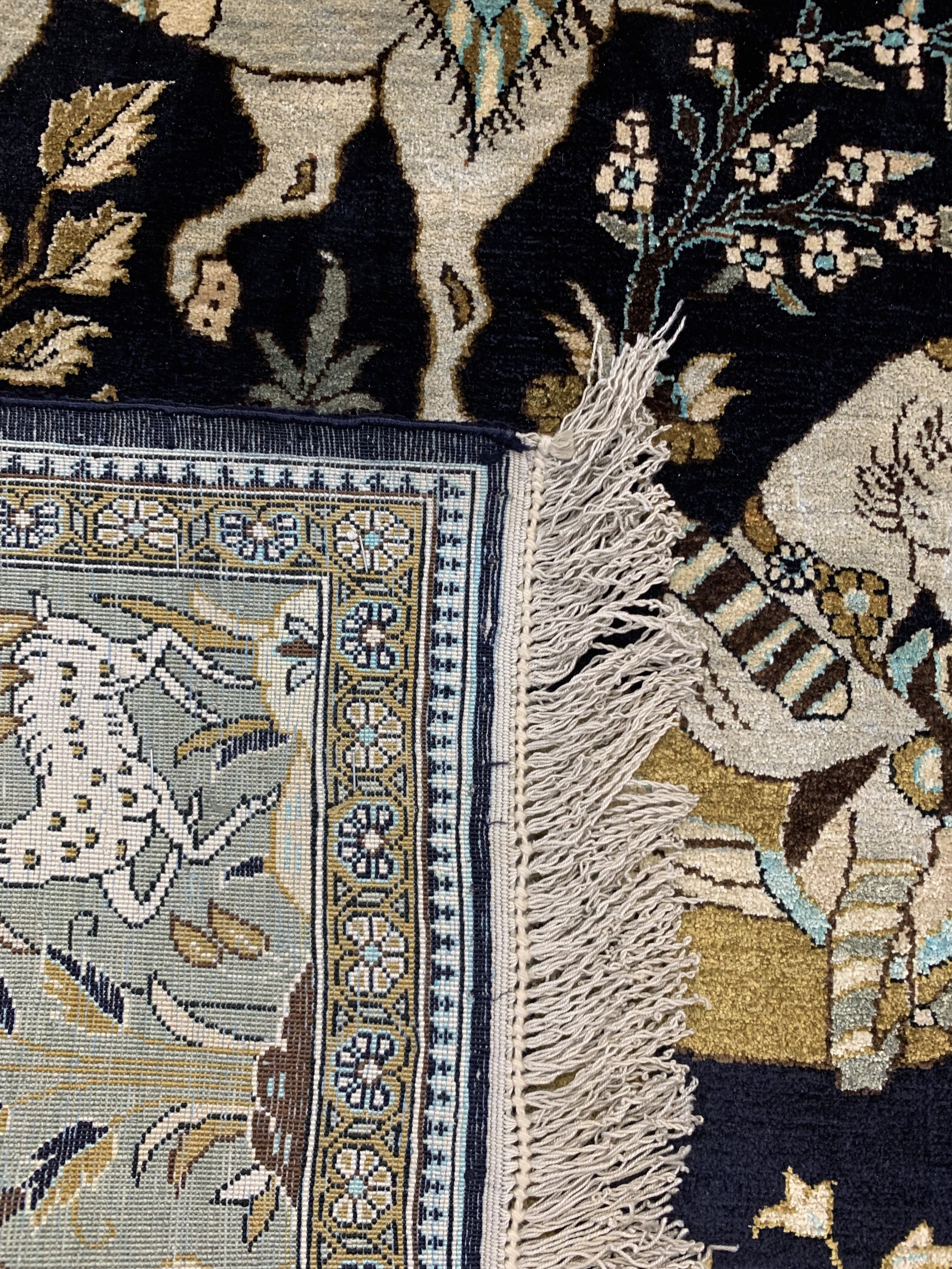Detail g: Ghom Seide alt, Persien, Mitte 20.Jhd, reine Naturseide, ca. 212 x 142 cm, EHZ: 1-2