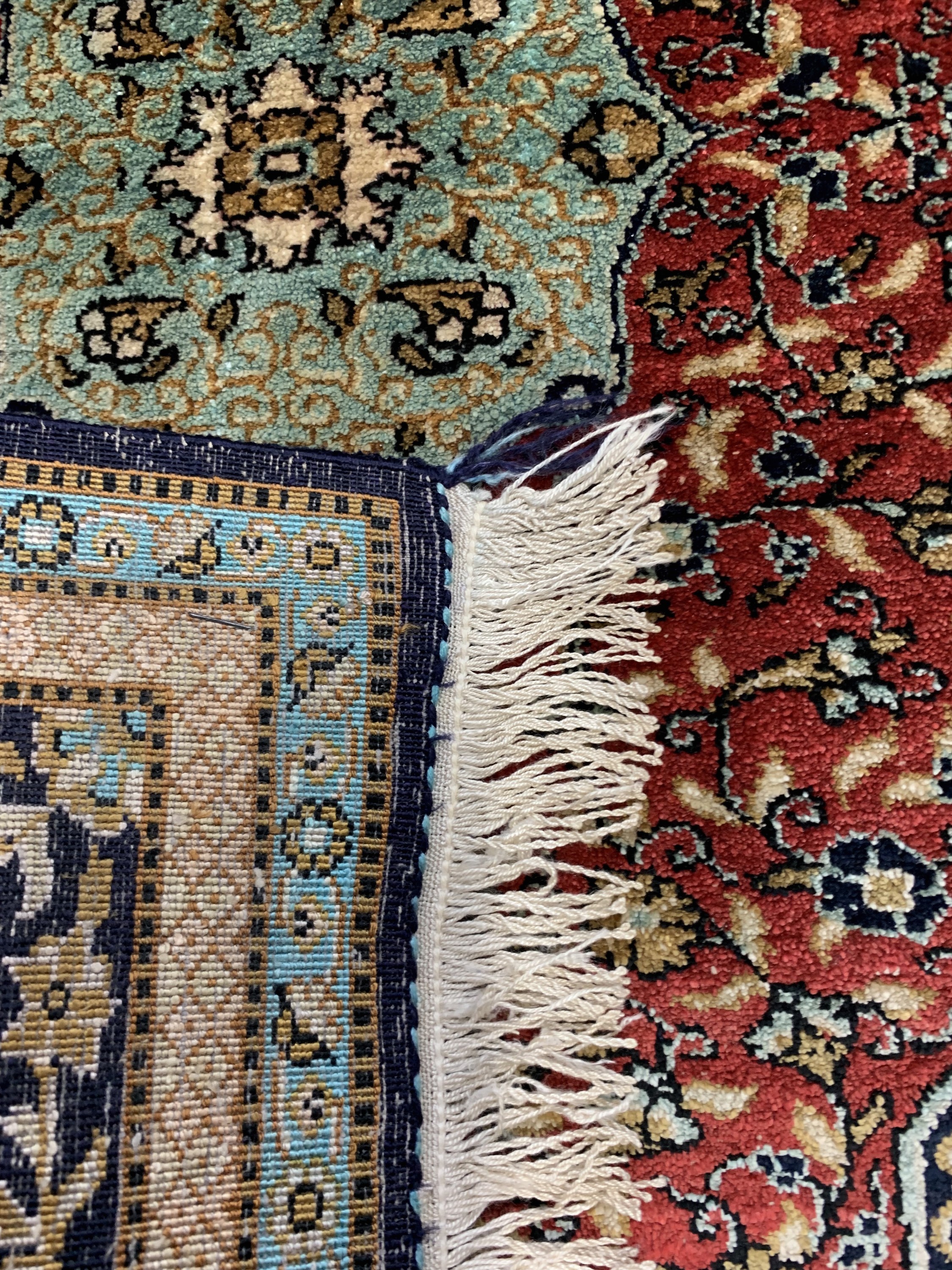 Detail d: Konvolut, Ghom Seide, ca. 73 x 54 cm, Esfahan fein, ca. 93 x 66 cm, Djosan, ca. 94 x 68 cm, Persien, Mitte 20.Jhd, EHZ: 2