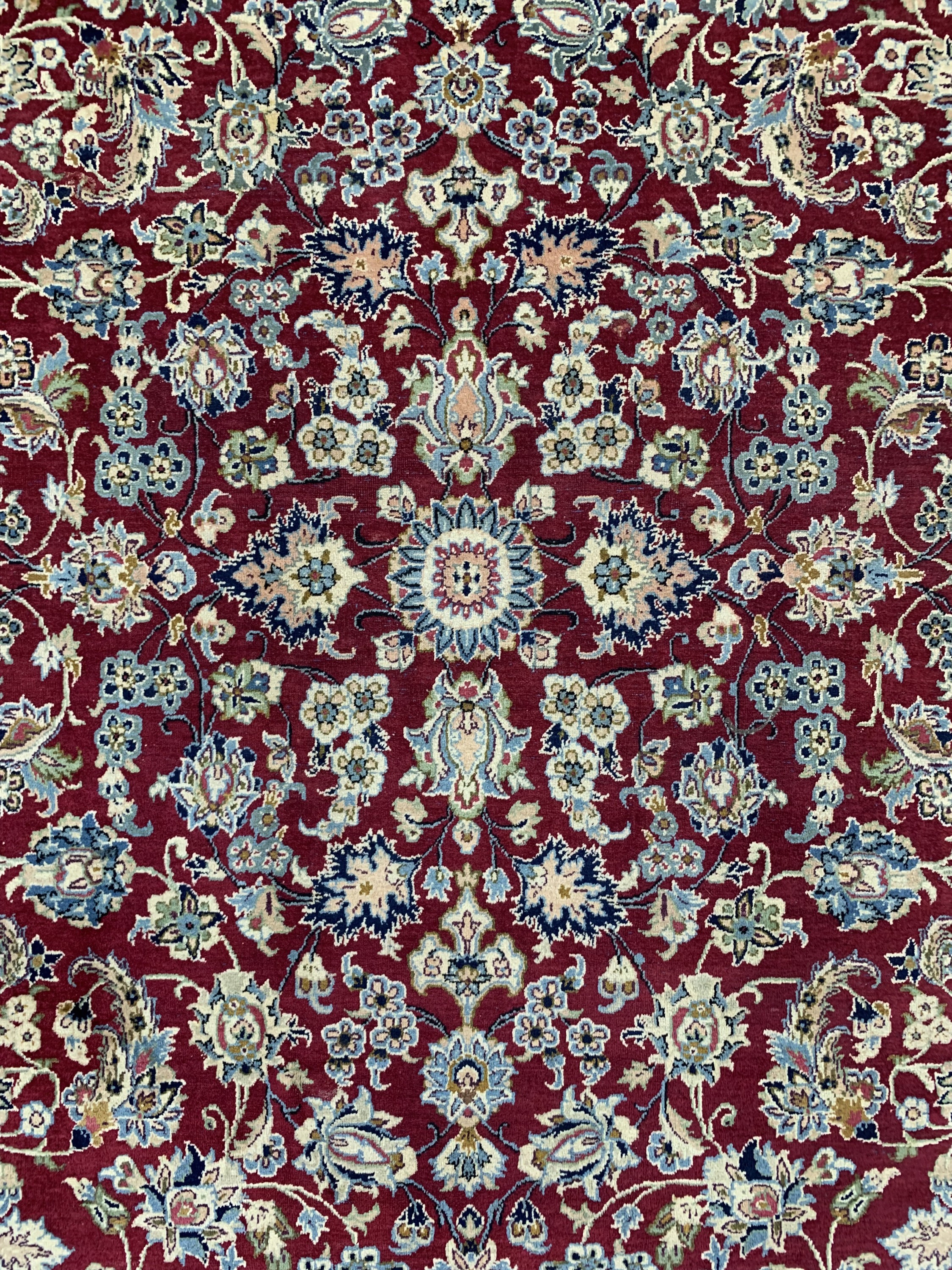 Detail c: Najafabad"Aala Baft"signiert, Persien, Mitte 20.Jhd, Wolle auf Baumwolle, ca. 370 x 255 cm, EHZ: 2
