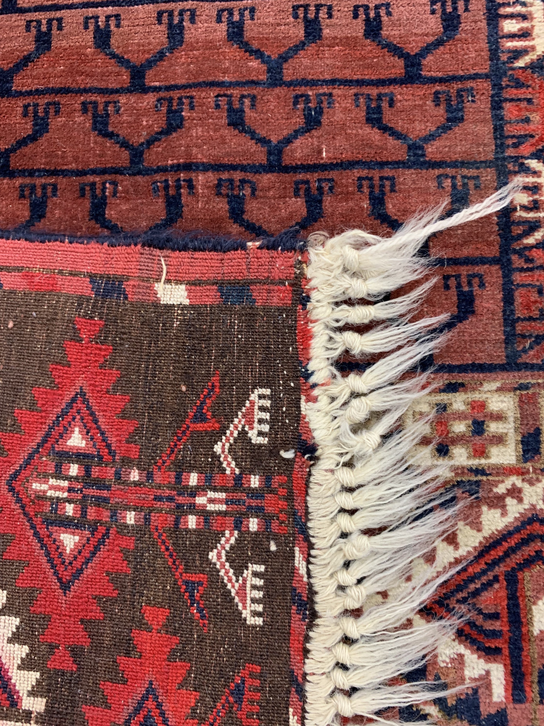 Detail f: Tekke Engsi antik, Turkmenistan, 19.Jhd, Wolle auf Wolle, ca. 135 x 130 cm, EHZ: 3