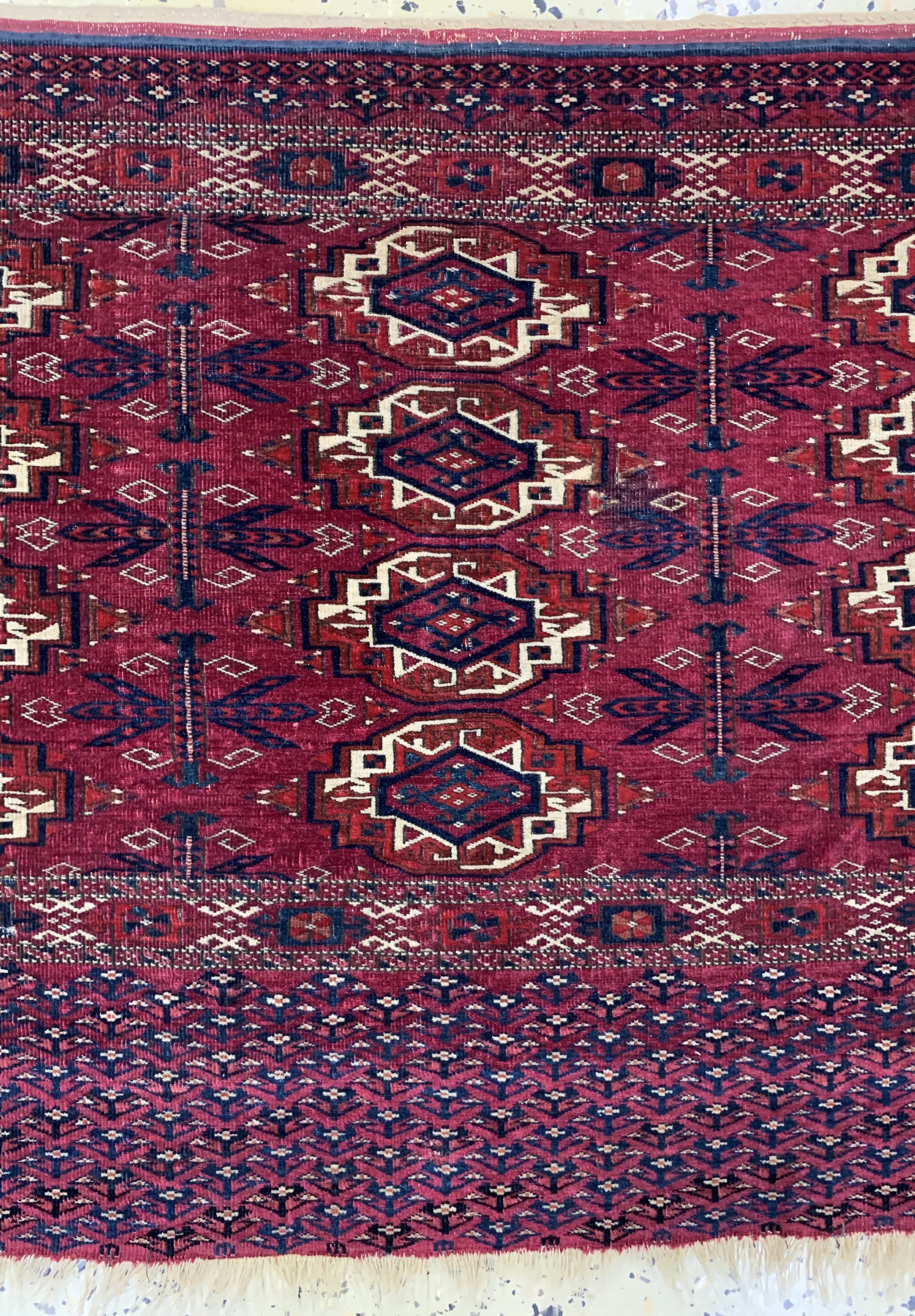 Detail b: Kizil-Ayak Tschowal antik, Turkmenistan, 19.Jhd, Wolle auf Wolle, ca. 133 x 72 cm, EHZ:3, (kleine Restaurierung)
