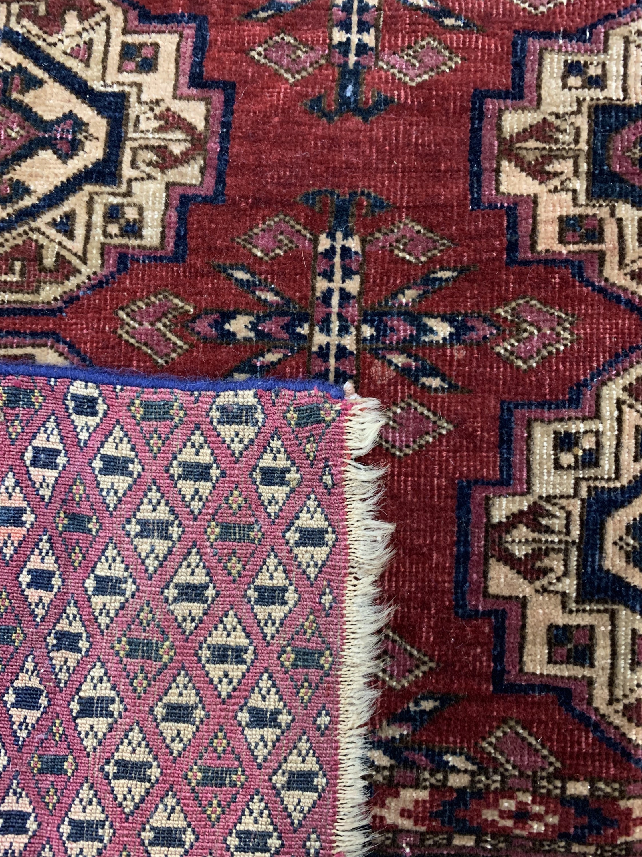 Detail d: Saryk Tschowal antik, Turkmenistan, 19.Jhd,Wolle auf Wolle, ca. 127 x 84 cm, EHZ: 3