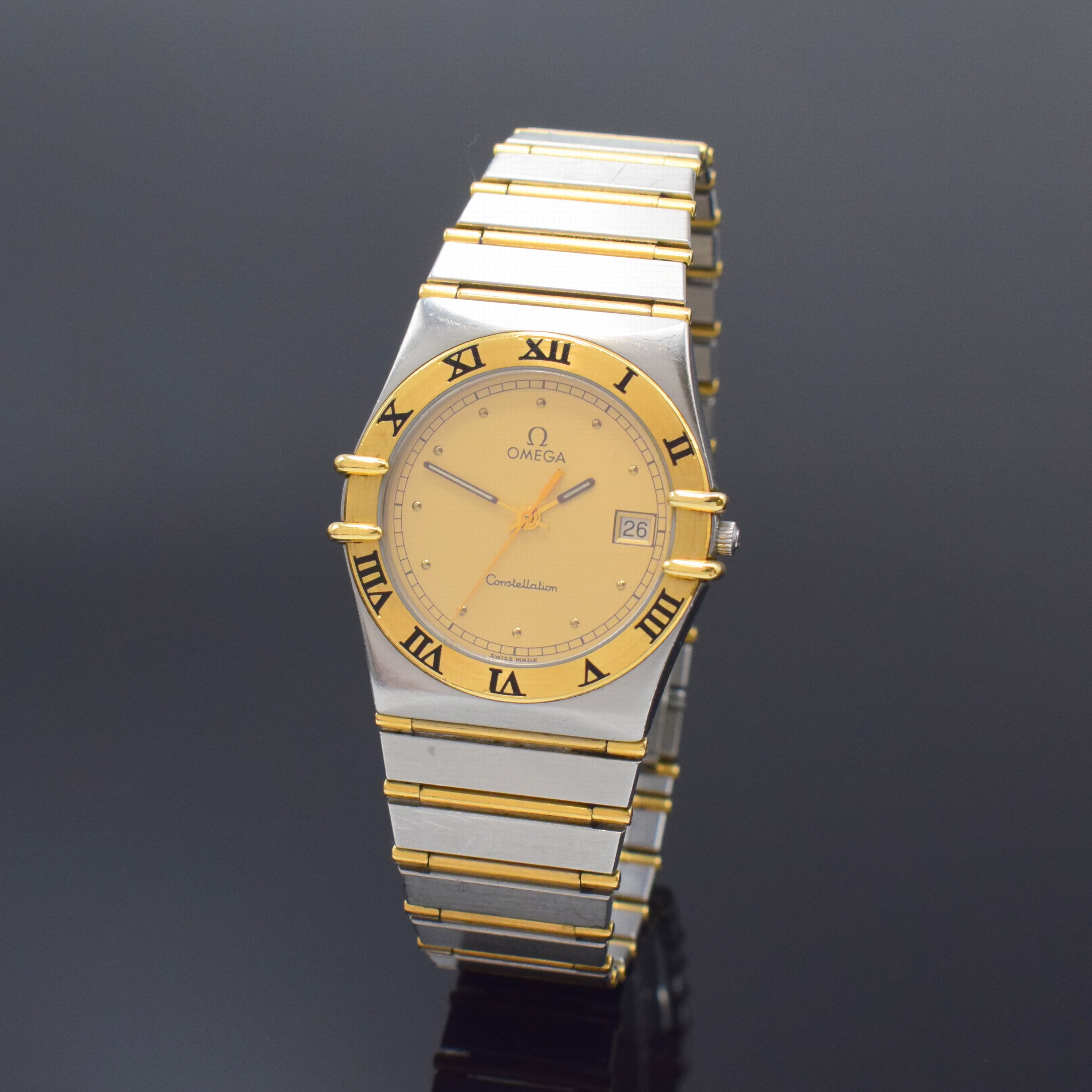 OMEGA Herrenarmbanduhr Constellation Referenz 398.0876, Schweiz um 1990, quarz, Edelstahl/gold kombiniert inkl. Gliederband m. Faltschl., Boden m. ...