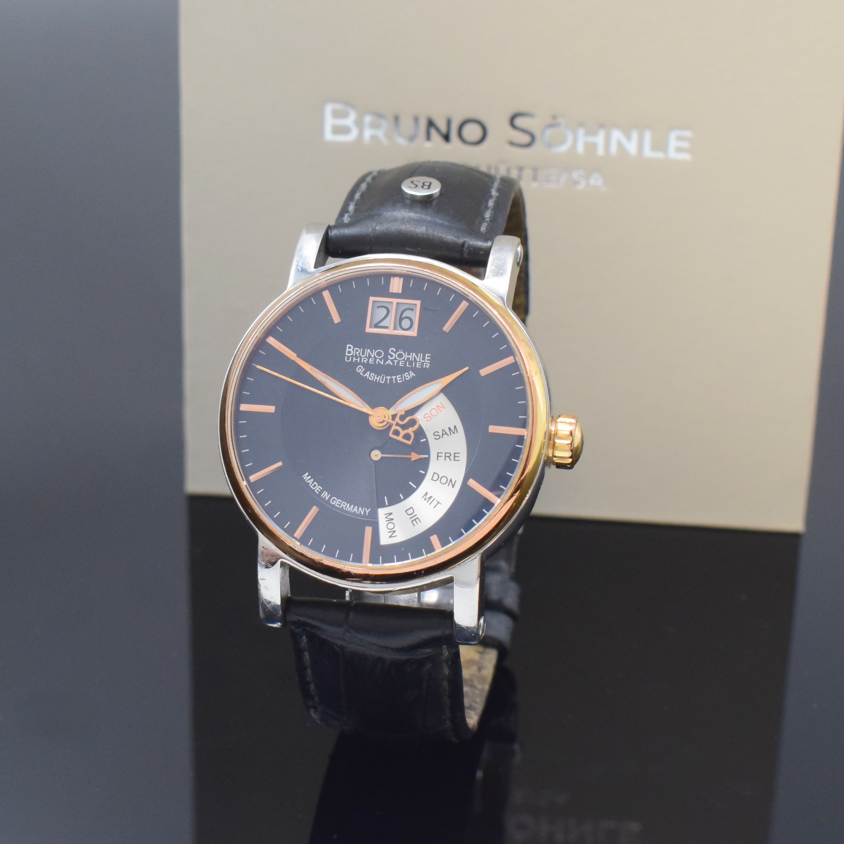 BRUNO SÖHNLE Pesaro Herrenarmbanduhr in Stahl/Gold, Deutschland um 2008, quarz, beids. vergl. Geh., Saphirglas, Boden 6-fach verschr., Krone ...