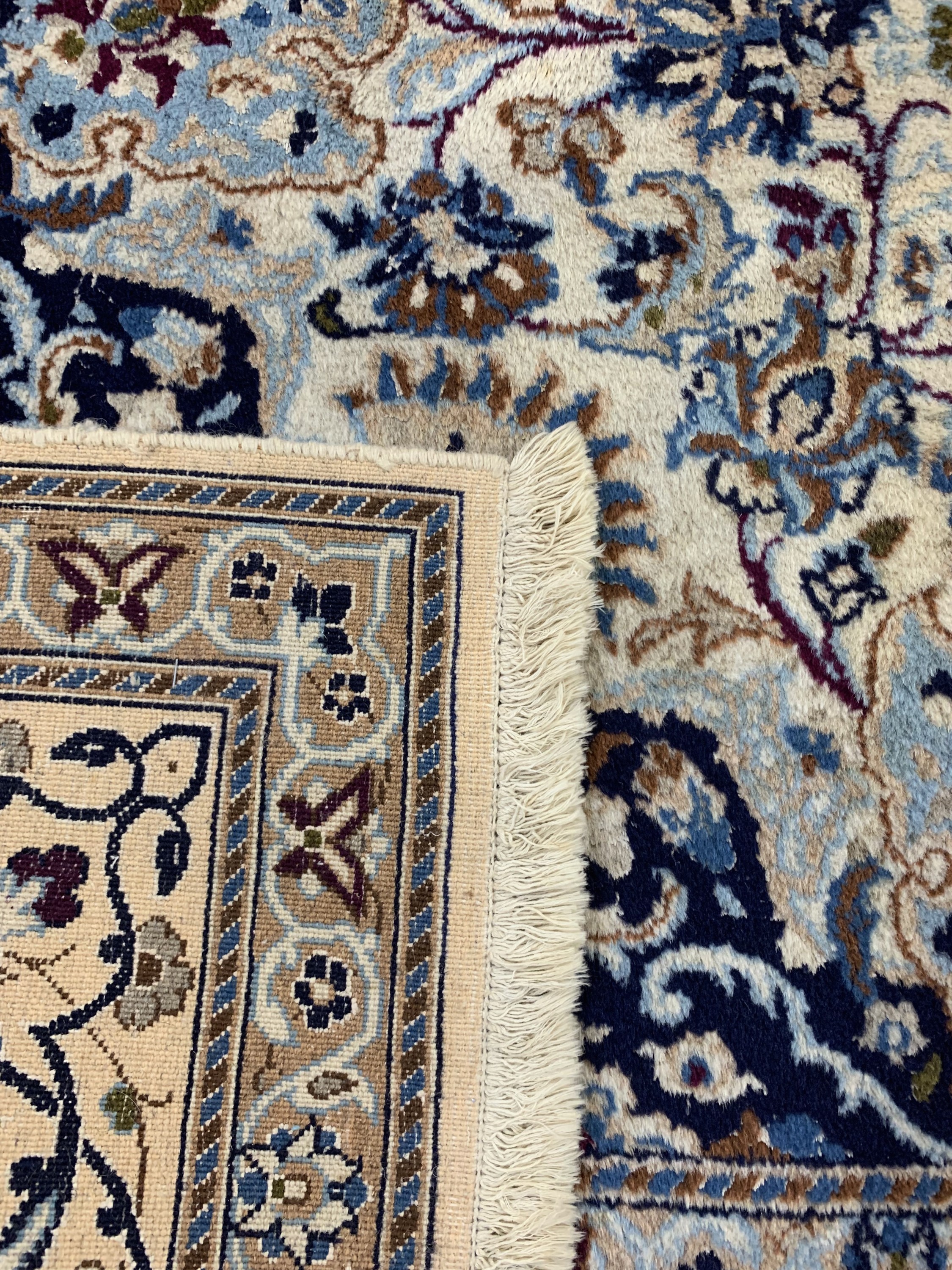 Detail g: Nain, Persien, Mitte 20.Jhd., Wolle mit Seide, 357 x 250cm, EHZ: 2