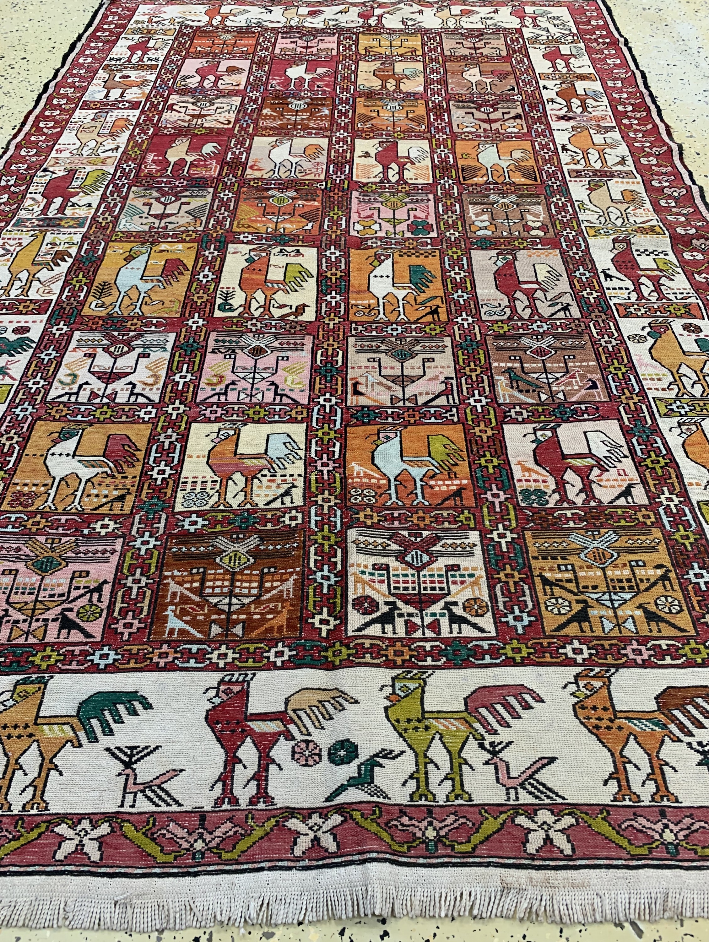 Detail e: Sumakh, Azerbaijan, Mitte 20.Jhd., Seide auf Baumwolle, ca. 186 x 126 cm, EHZ: 2