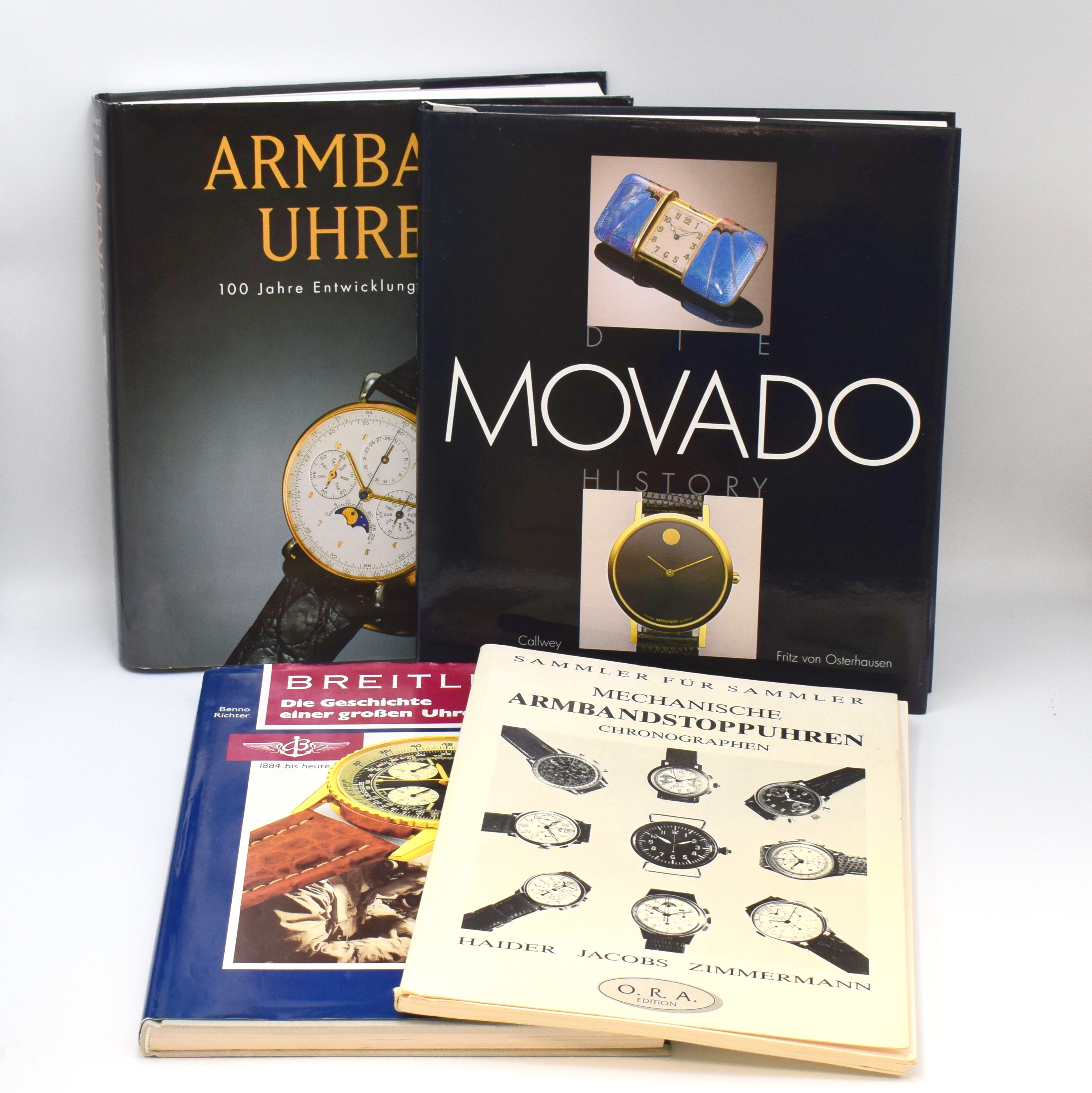 4 Uhrenfachbücher, 1)Die Movado History - Fritz von Osterhausen, 2)Mechanische Armbandstoppuhren Chronographen - Haider Jacobs Zimmermann, 3) ...