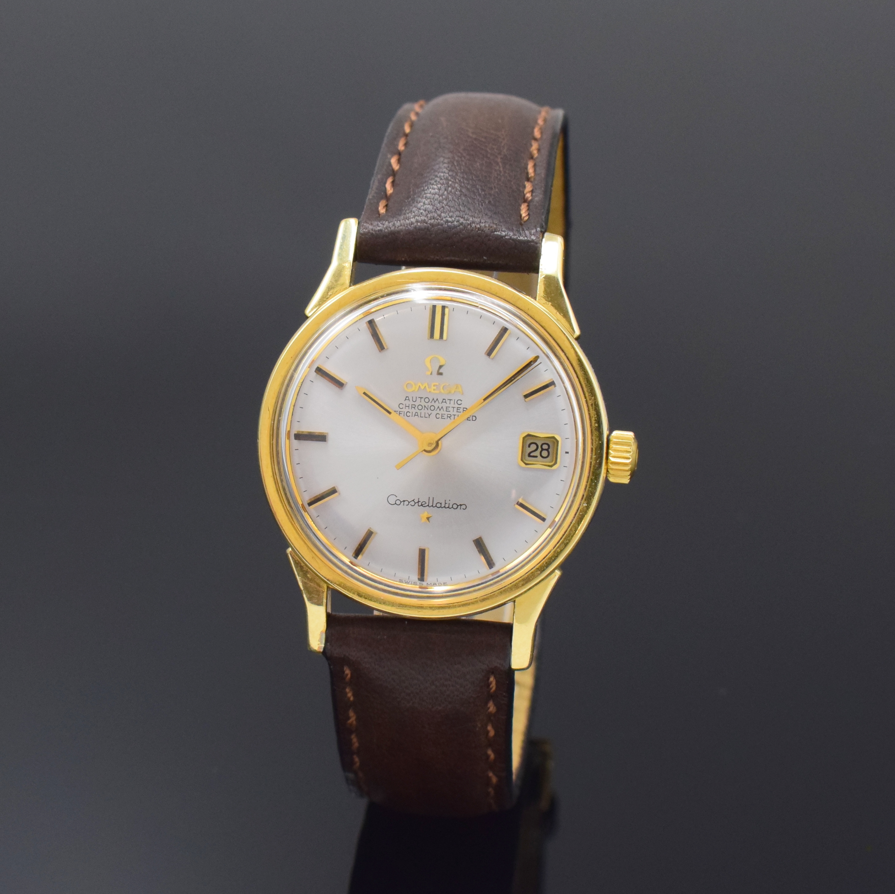 OMEGA Constellation Herrenarmbanduhr Chronometer in Stahl mit Goldhaube Referenz 168.005, Schweiz um 1965, Automatik, verschr. Boden m. ...