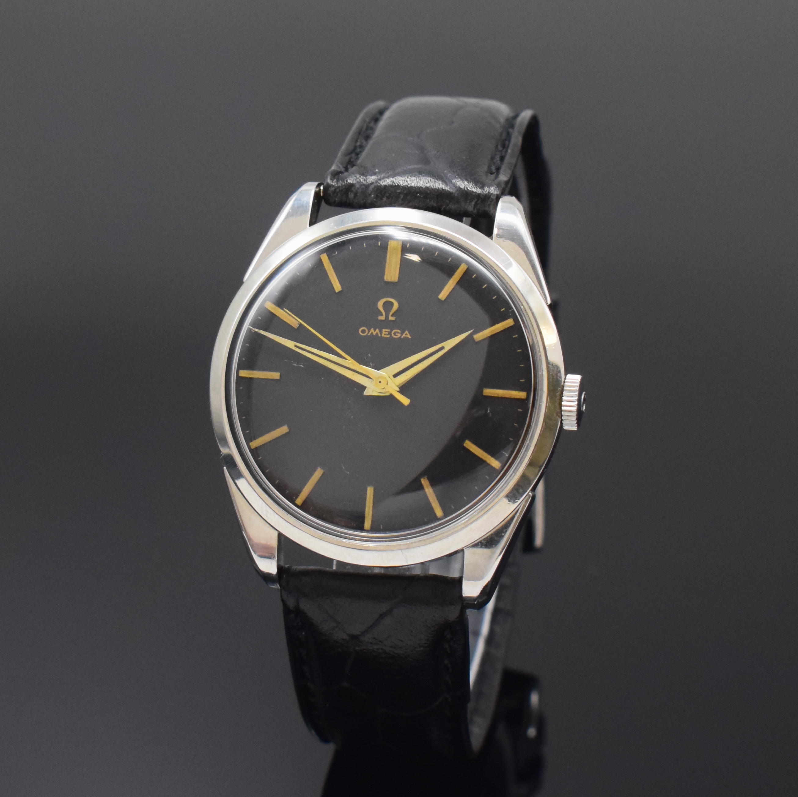 OMEGA Vintage Herrenarmbanduhr Referenz 2910-1 SC in Stahl, Schweiz um 1956, Handaufzug, neutr. Lederband m. orig. Dornschl., Boden aufgedr., ...