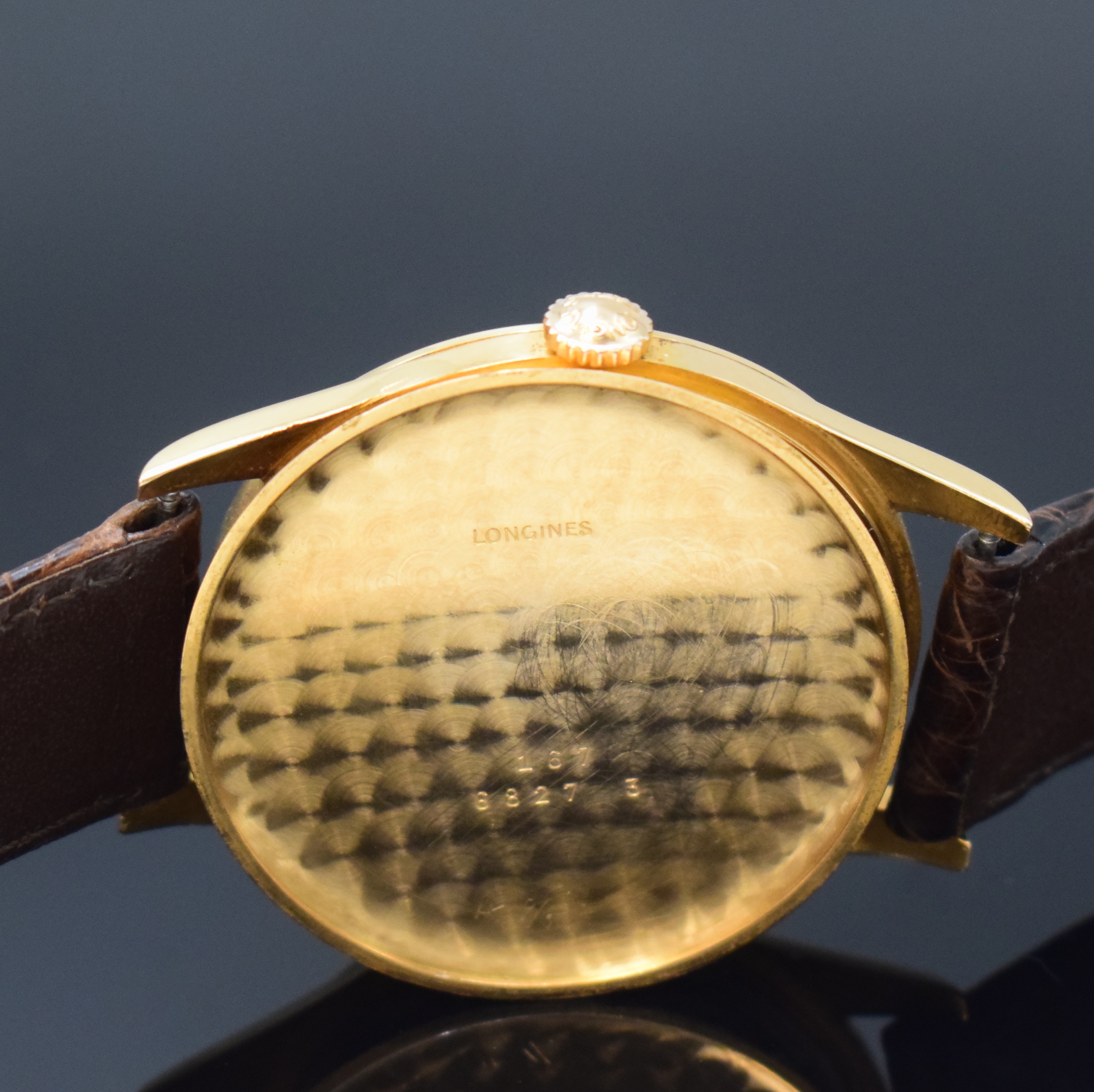 Detail f: LONGINES Flagship Herrenarmbanduhr in RoseG 750/000, Schweiz um 1960, Handaufzug, Boden (l. dell.) u. Glasrand aufgedr., orig. Krone, vers. Zifferbl. ...