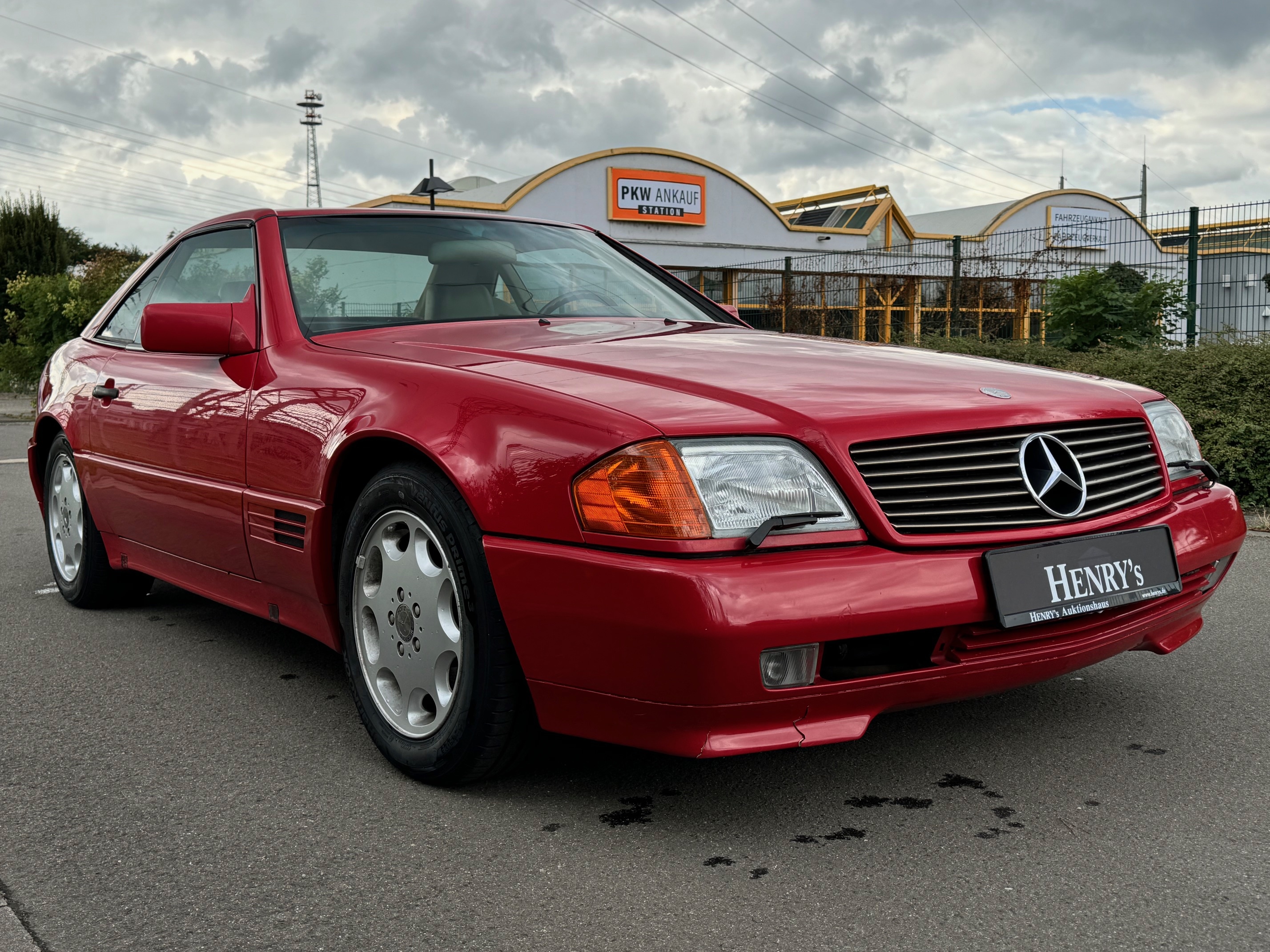 Detail b: Mercedes-Benz SL 500 R129, Fahrgestellnummer: WDBFA66E4MF017575, EZ 07/1991, HU bis 09/2025 Laufleistung ca. 48.778 miles abgelesen, 240 kW/326 PS, ...
