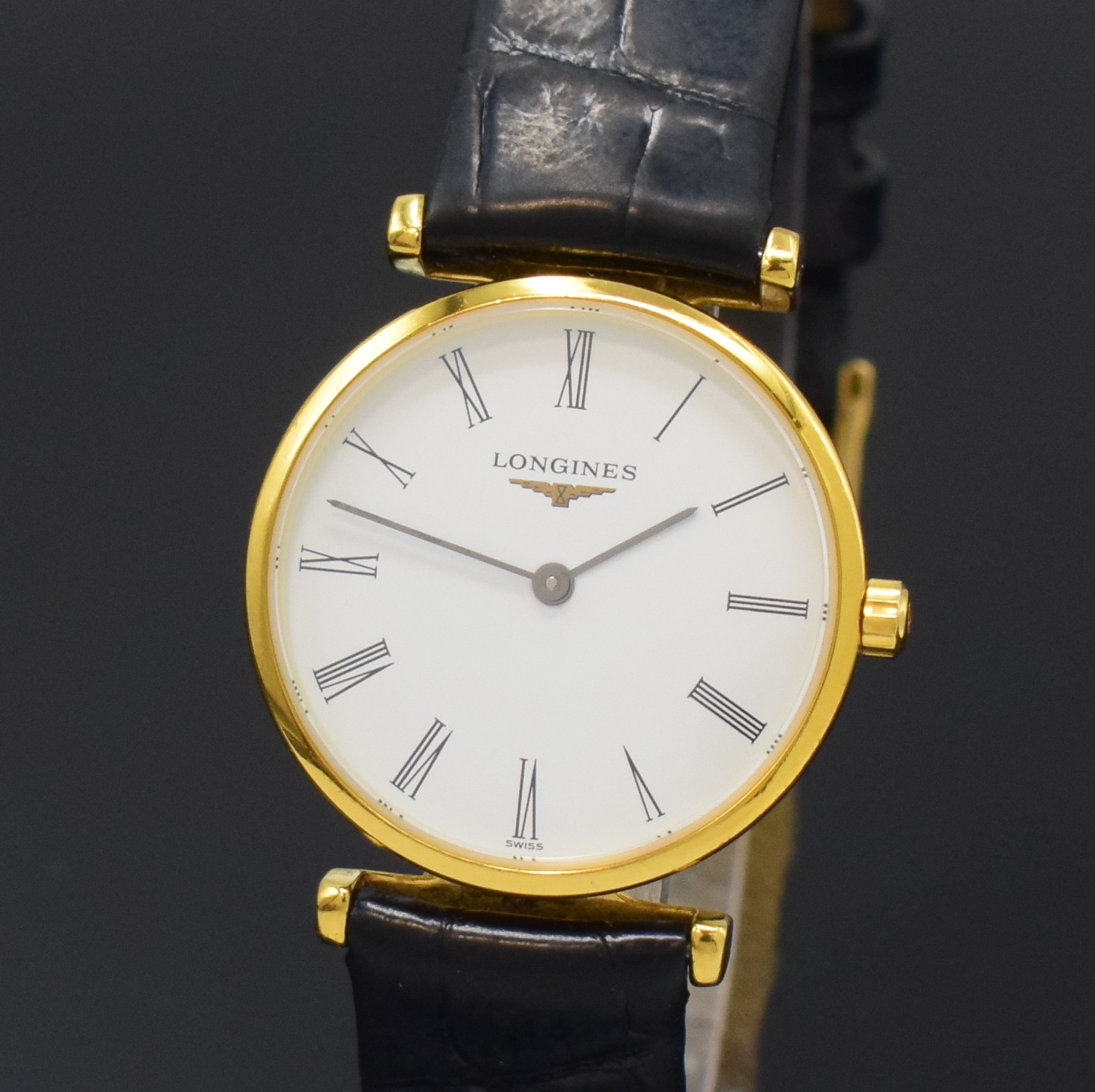Detail a: LONGINES La Grande Classic vergoldete Damenarmbanduhr Referenz L4 209 2, Schweiz um 2000, quartz, 2-tlg. Geh., über Boden 6- fach verschr., orig. ...