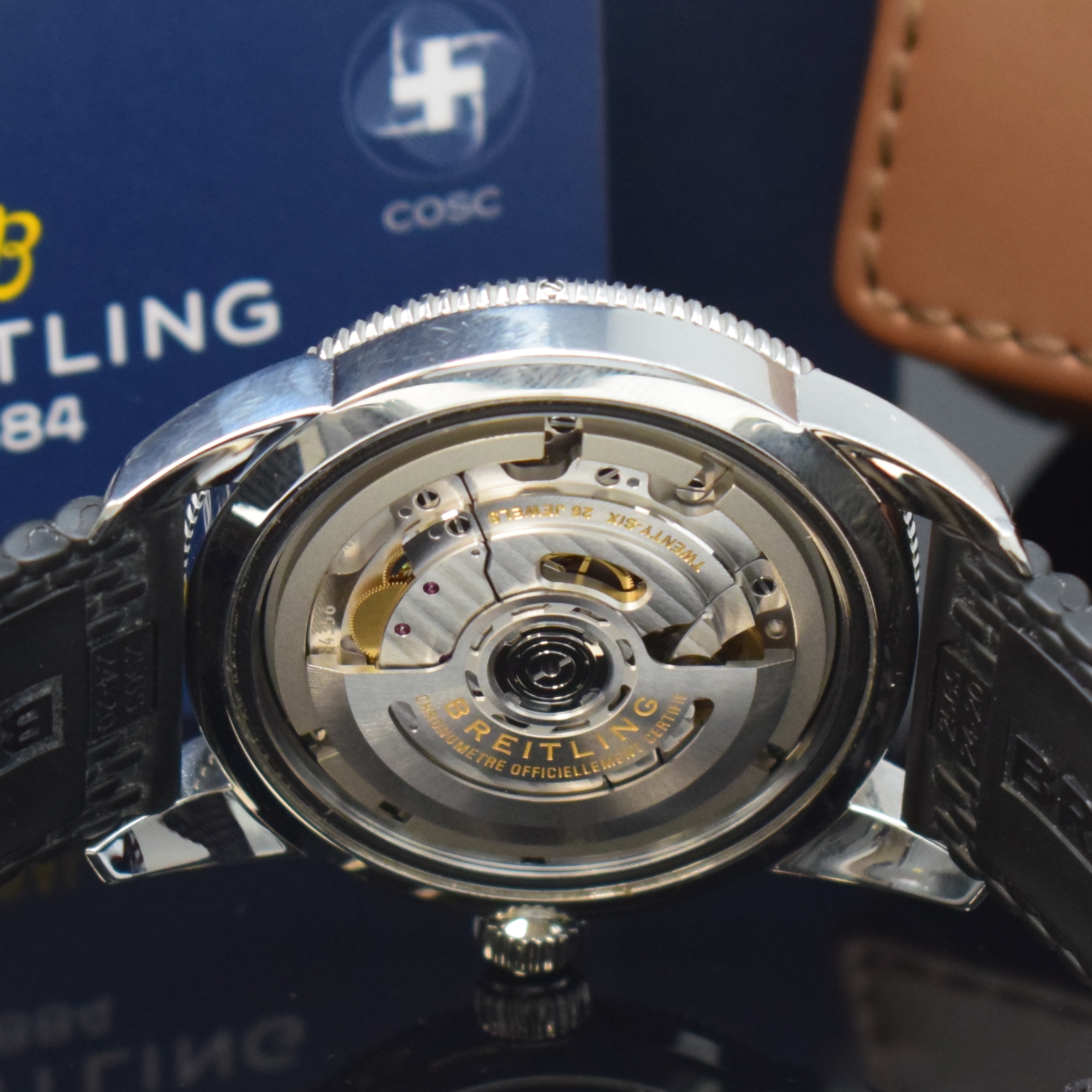 Detail f: BREITLING Superocean grosse Herrenarmbanduhr in Stahl Referenz AB2020, Schweiz um 2020, Automatik, Geh. am orig. Gummiband m. Stahl Faltschl., Boden ...