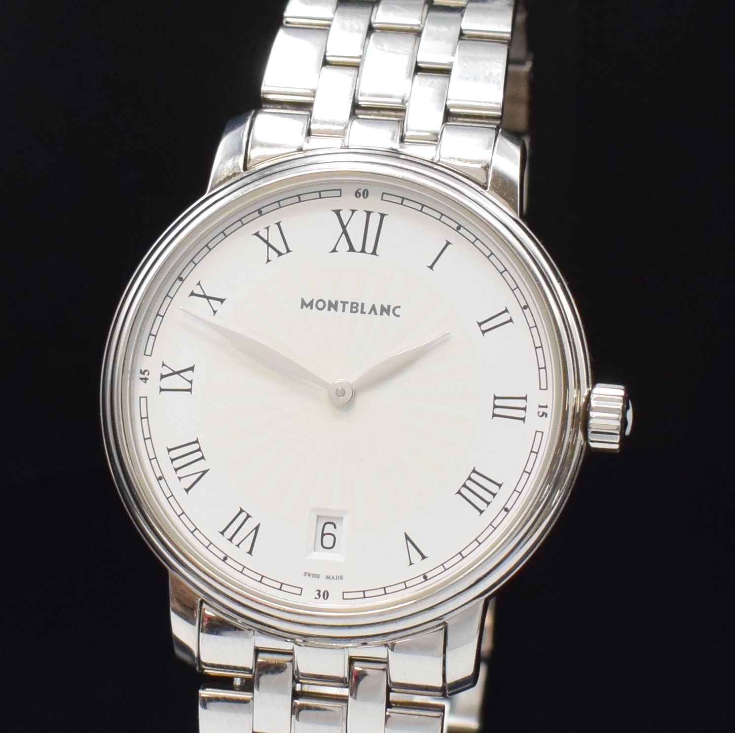 Detail a: MONTBLANC Tradition Herrenarmbanduhr in Stahl/Stahlband, Schweiz um 2020, quartz, 2 -tlg. Geh., Boden aufgedr., weisses Zifferbl. m. Stahlen-Struktur ...