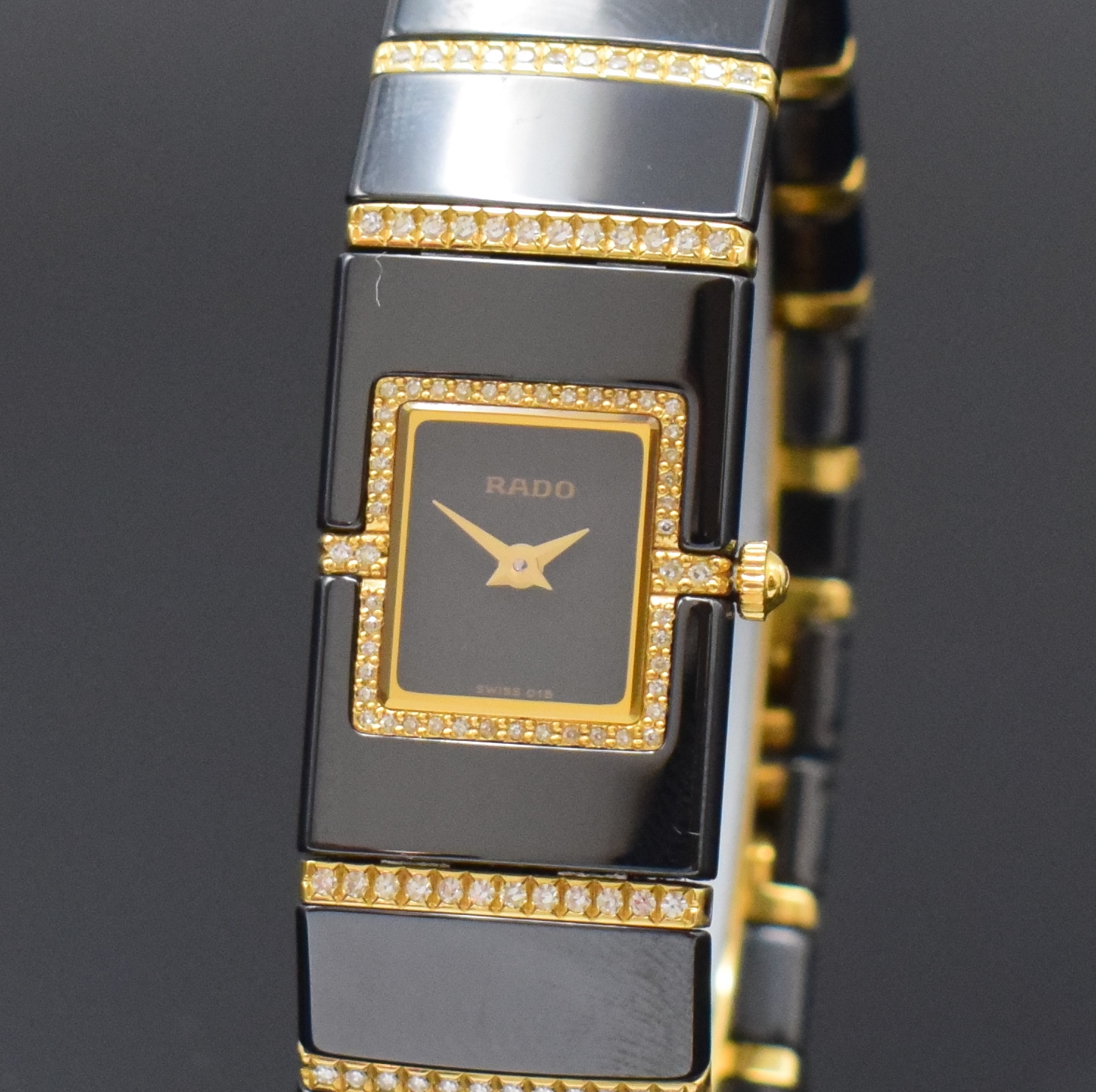 Detail a: RADO Diastar Diaqueen Damenarmbanduhr mit Diamanten Referenz 963.04.10.3, Schweiz um 2000, quarz, Keramik/GG 750/000 kombiniert, orig. Gliederband m. ...