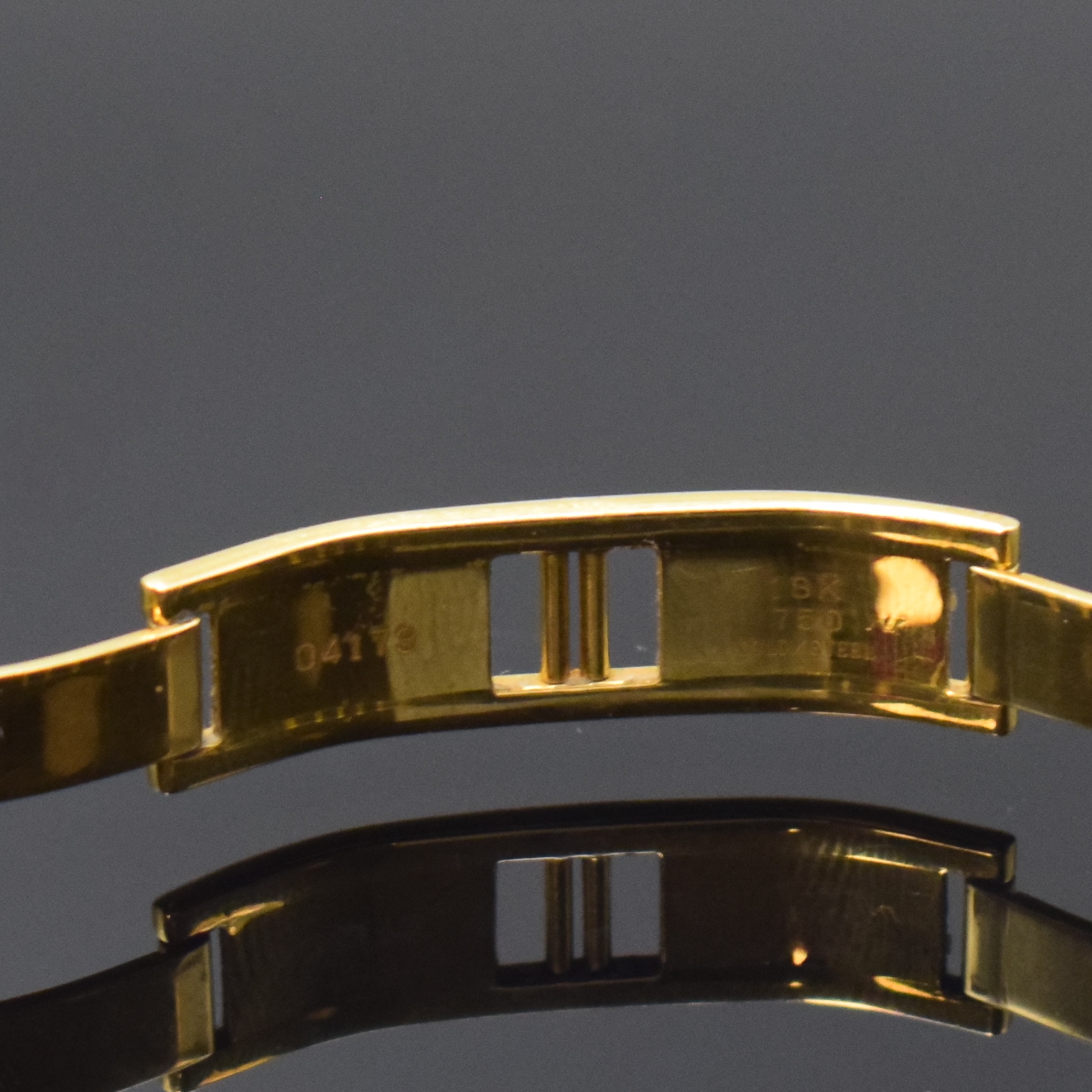 Detail c: RADO Diastar Diaqueen Damenarmbanduhr mit Diamanten Referenz 963.04.10.3, Schweiz um 2000, quarz, Keramik/GG 750/000 kombiniert, orig. Gliederband m. ...