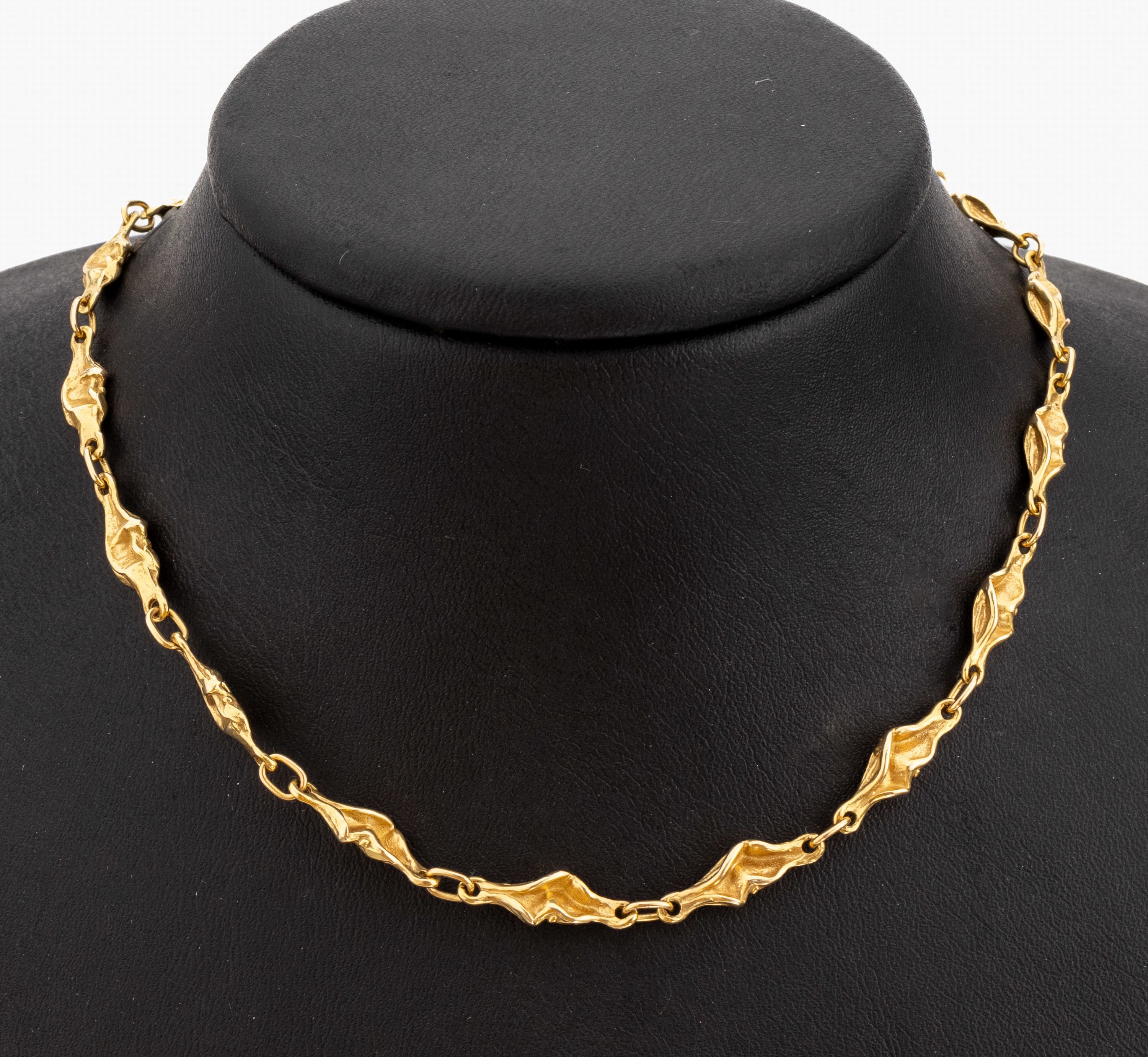 14 kt Gold Collier, GG 585/000, abstrakte Glieder, L. ca. 46 cm, Karabinerschliesse, ca. 18.8 g