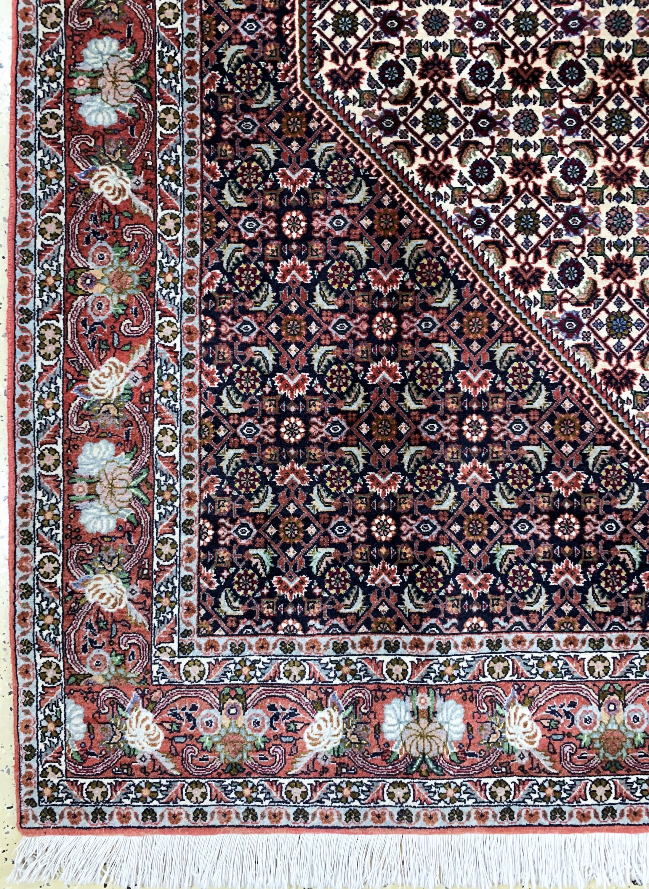 Detail b: Bidjar Kork fein, Persien, Ende 20.Jhd, Korkwolle auf Baumwolle, ca. 252 x 202 cm, gereinigt, EHZ: 1-2