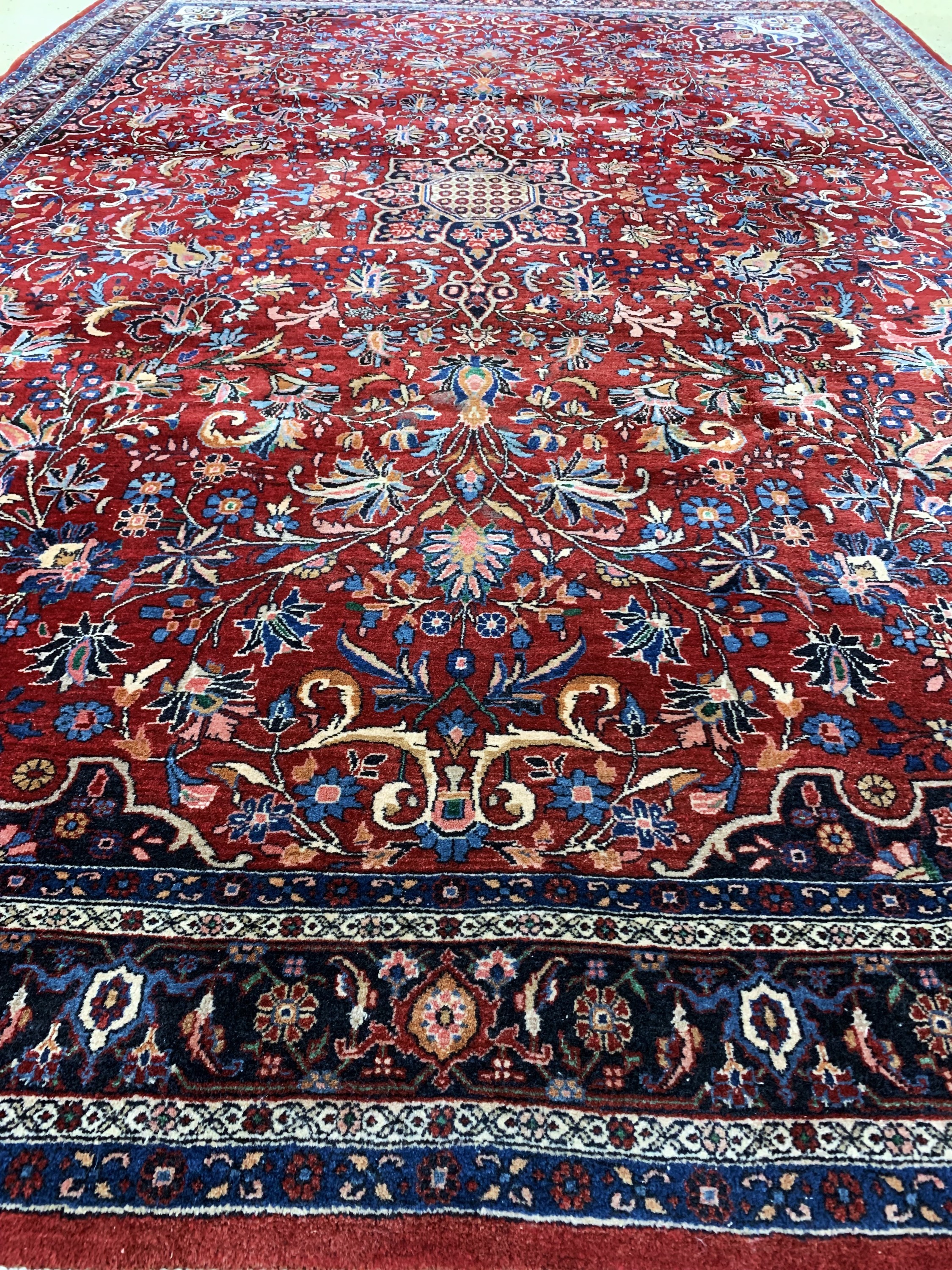 Detail f: Bidjar alt, Persien, Mitte 20.Jhd, Wolle auf Baumwolle, ca. 328 x 223 cm, EHZ: 2